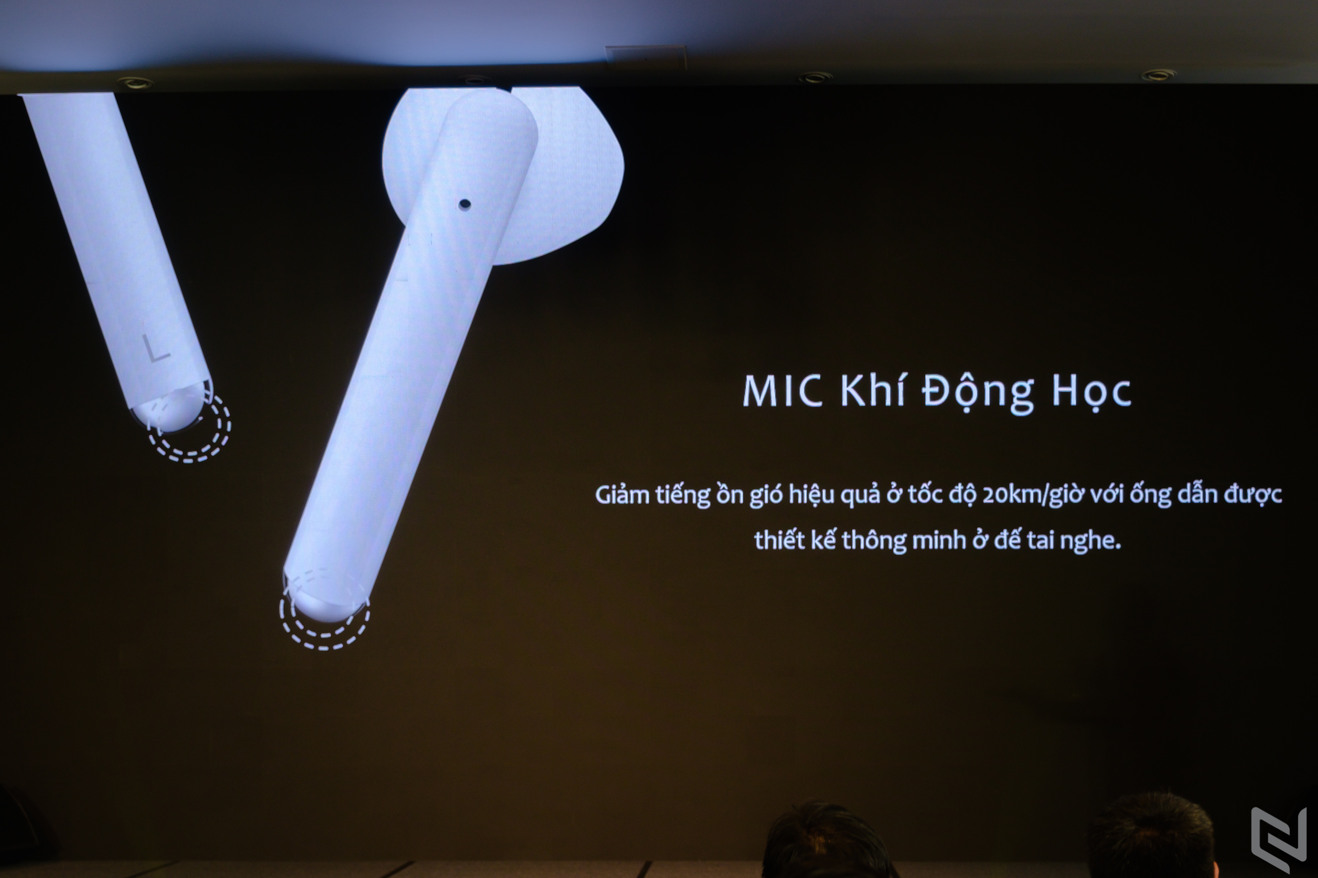 Tai nghe Huawei Freebuds 3, thiết kế earbuds nhưng có chống ồn chủ động, giá 4.3 triệu