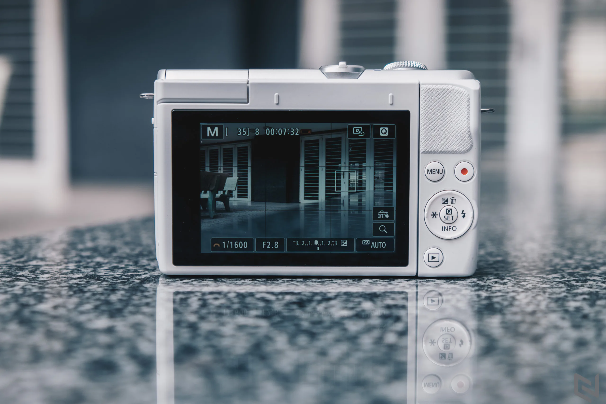 Trải nghiệm Canon M200: Mạnh mẽ, nhỏ gọn, dành cho mọi đối tượng người dùng