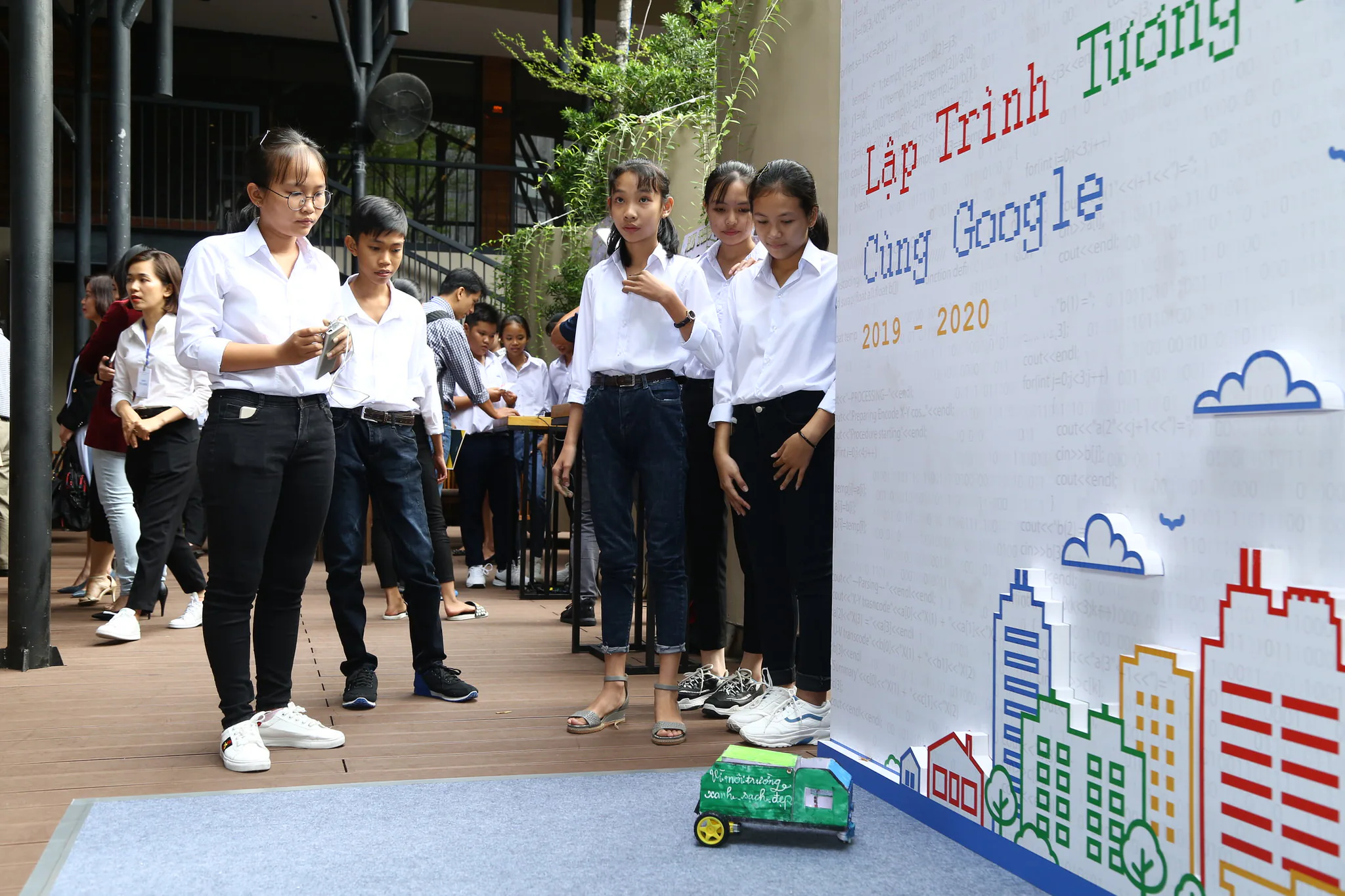 Dự án “Lập trình tương lai cùng Google” học lập trình miễn phí cho 150,000 học sinh, sinh viên Việt Nam