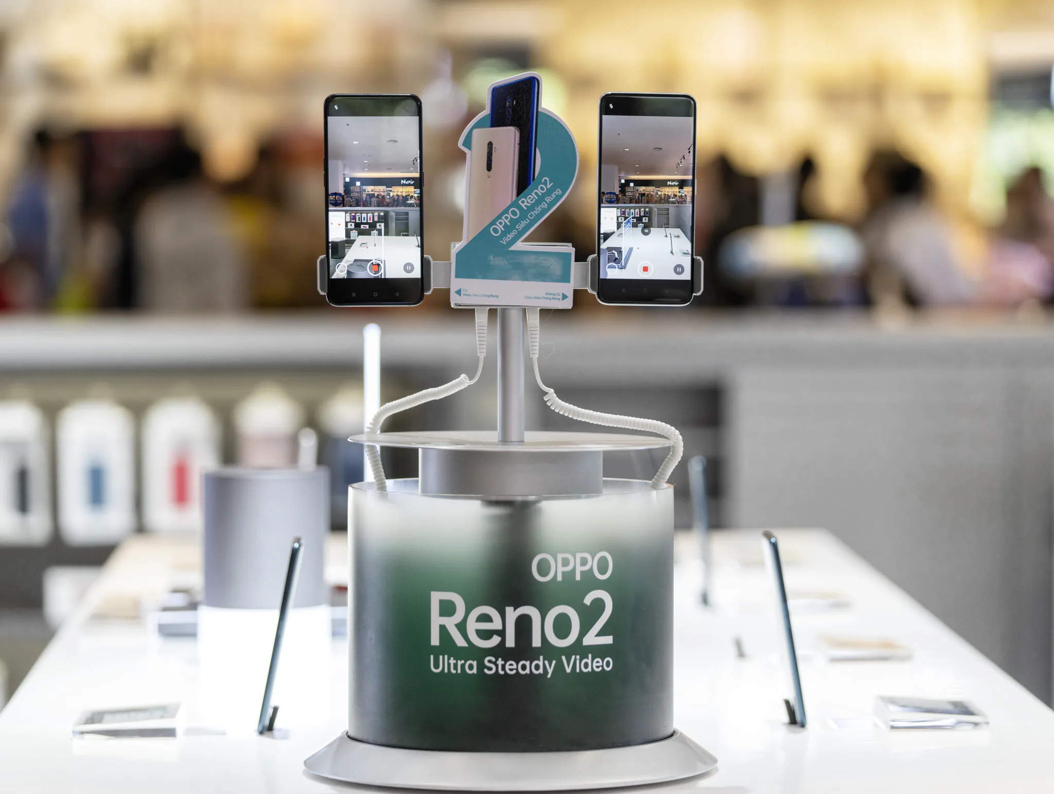 OPPO khai trương cửa hàng trải nghiệm phiên bản 3.0 tại Sense City tăng cường trải nghiệm cho người dùng