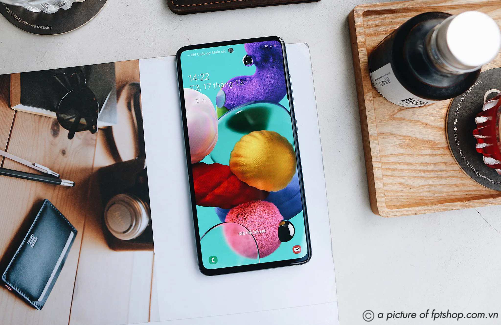 Samsung Galaxy A51 chính thức bán ra tại FPT Shop với ưu đãi trả góp không lãi suất