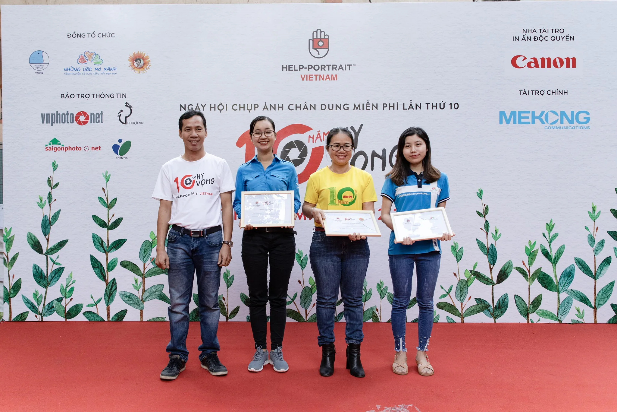 10 năm đồng hành cùng Help Portrait Việt Nam, Canon tiếp tục truyền tải giá trị nhân văn của nhiếp ảnh