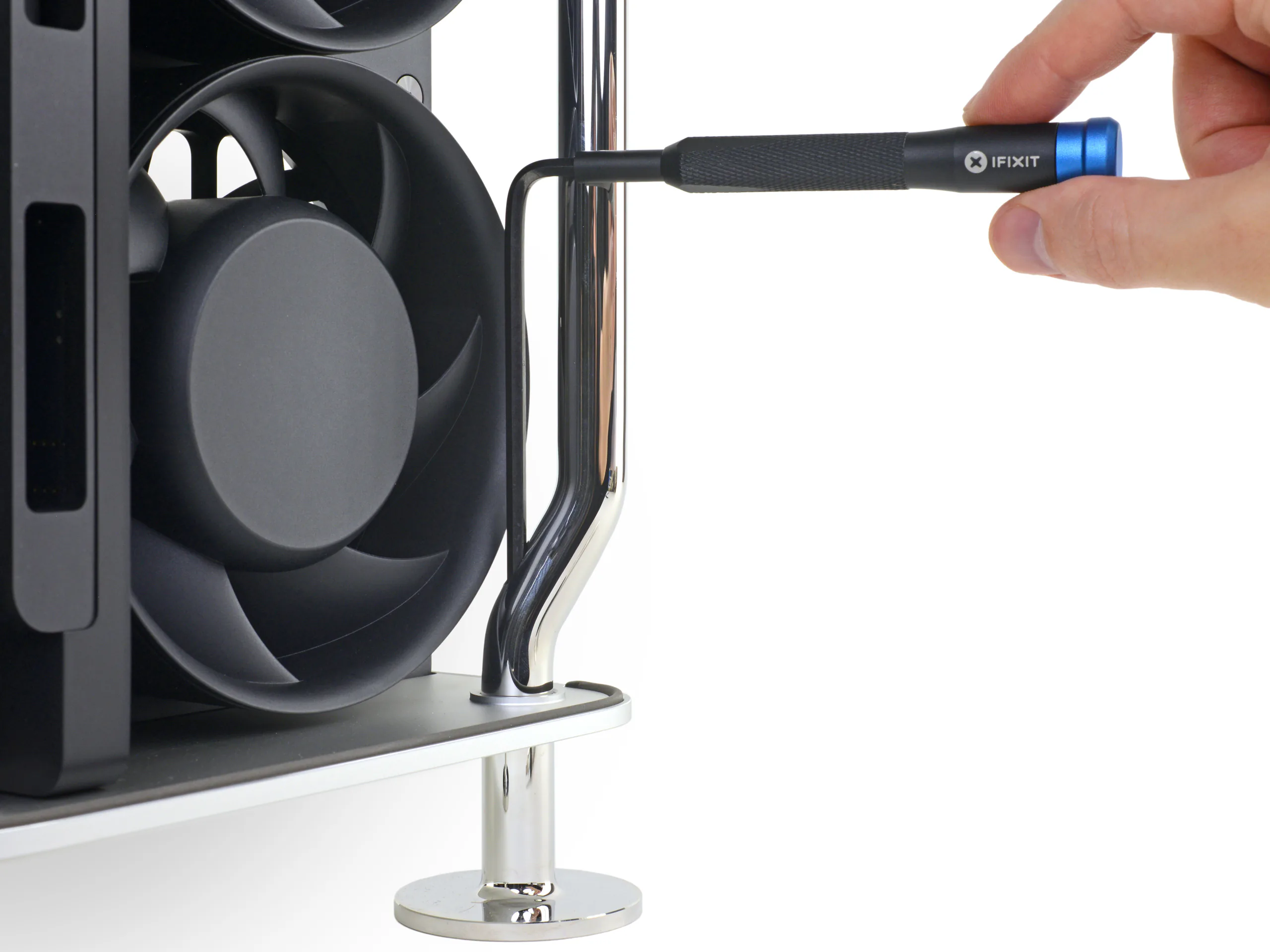 Tháo tung Mac Pro 2019 cùng iFixit, sản phẩm dễ sửa chữa nhất của Apple
