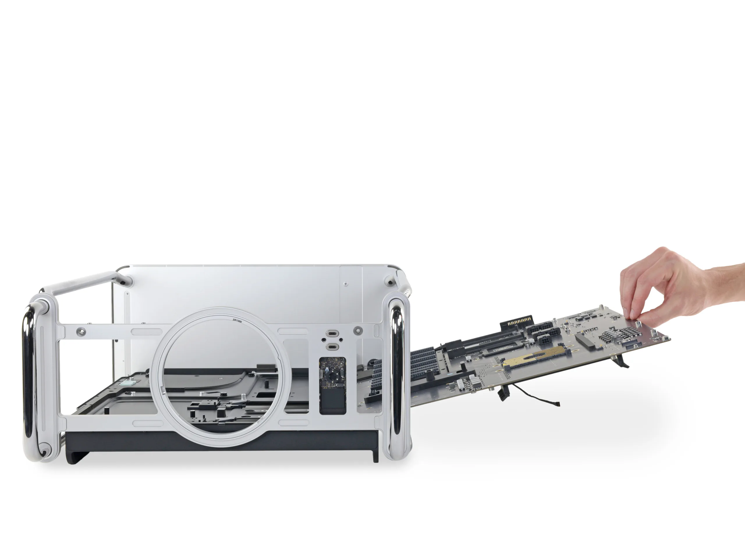 Tháo tung Mac Pro 2019 cùng iFixit, sản phẩm dễ sửa chữa nhất của Apple