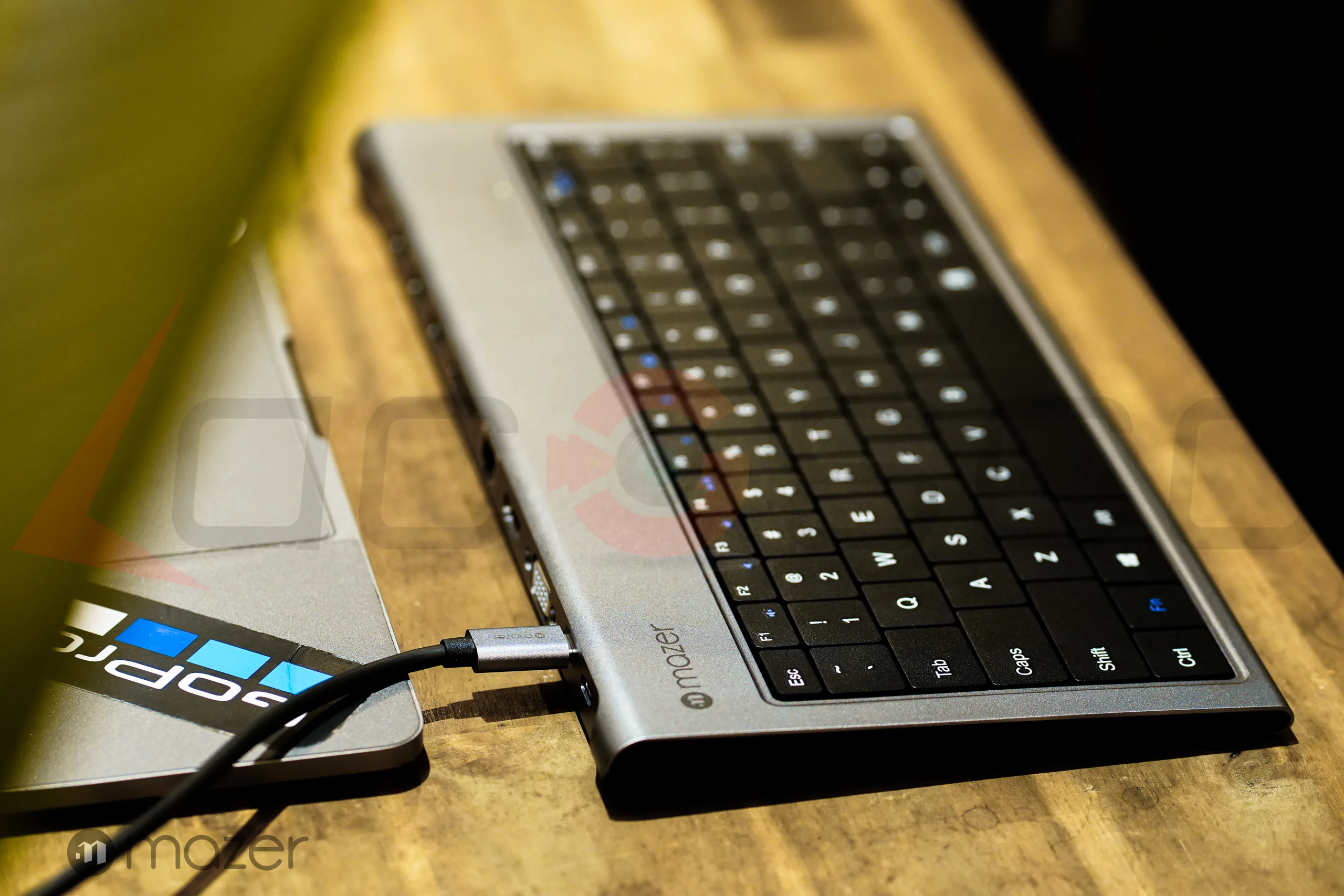 Trên tay bàn phím đa năng Mazer Type-C Pro Hub Keyboard: Hoàn thiện cao cấp, tiện lợi với đầy đủ cổng kết nối