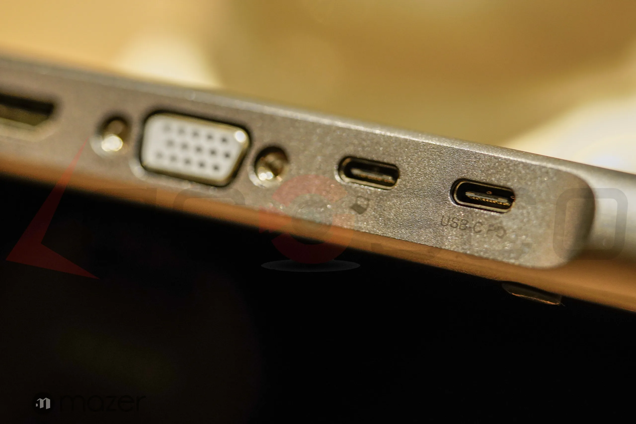 Trên tay bàn phím đa năng Mazer Type-C Pro Hub Keyboard: Hoàn thiện cao cấp, tiện lợi với đầy đủ cổng kết nối