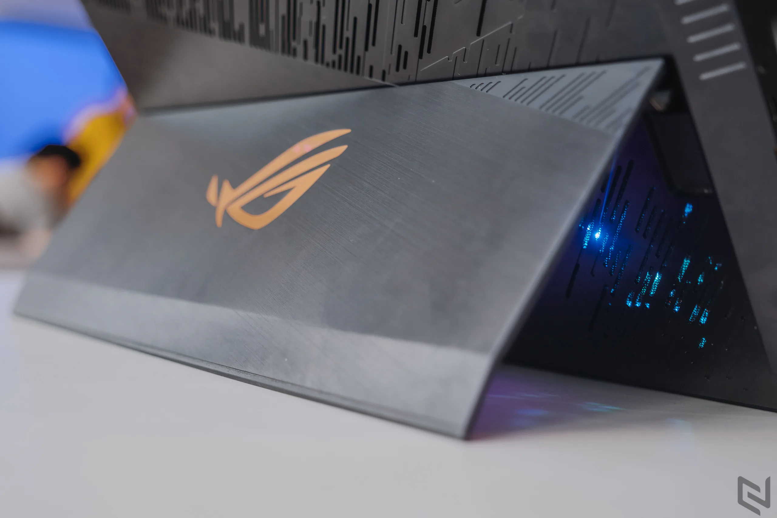 Trên tay ASUS ROG Mothership - "tàu mẹ" chơi game cực mạnh mà ai cũng muốn được "lái"