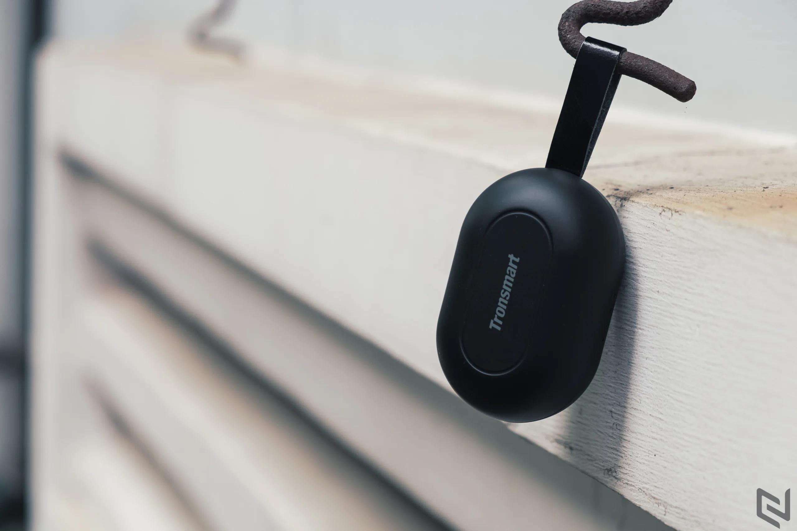 Trên tay tai nghe true wireless Tronsmart Spunky Beat: Chất âm tốt so với mức giá