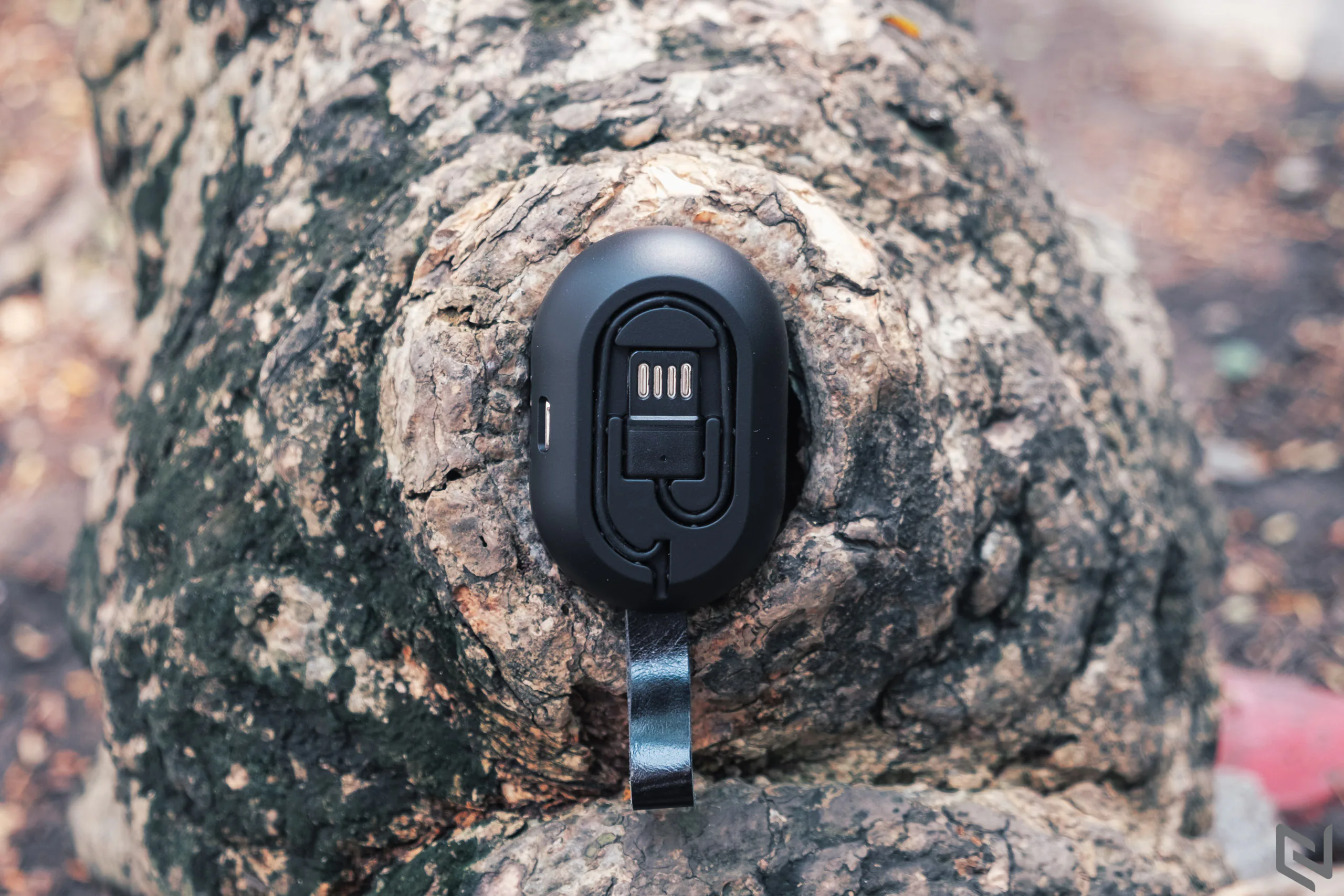 Trên tay tai nghe true wireless Tronsmart Spunky Beat: Chất âm tốt so với mức giá
