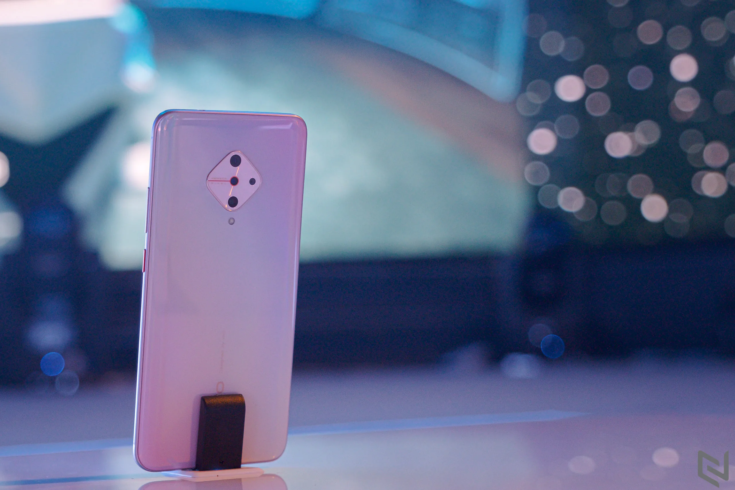 Vivo S1 Pro chính thức ra mắt ra mắt bằng buổi tiệc Âm Nhạc và Công Nghệ đầy sôi động