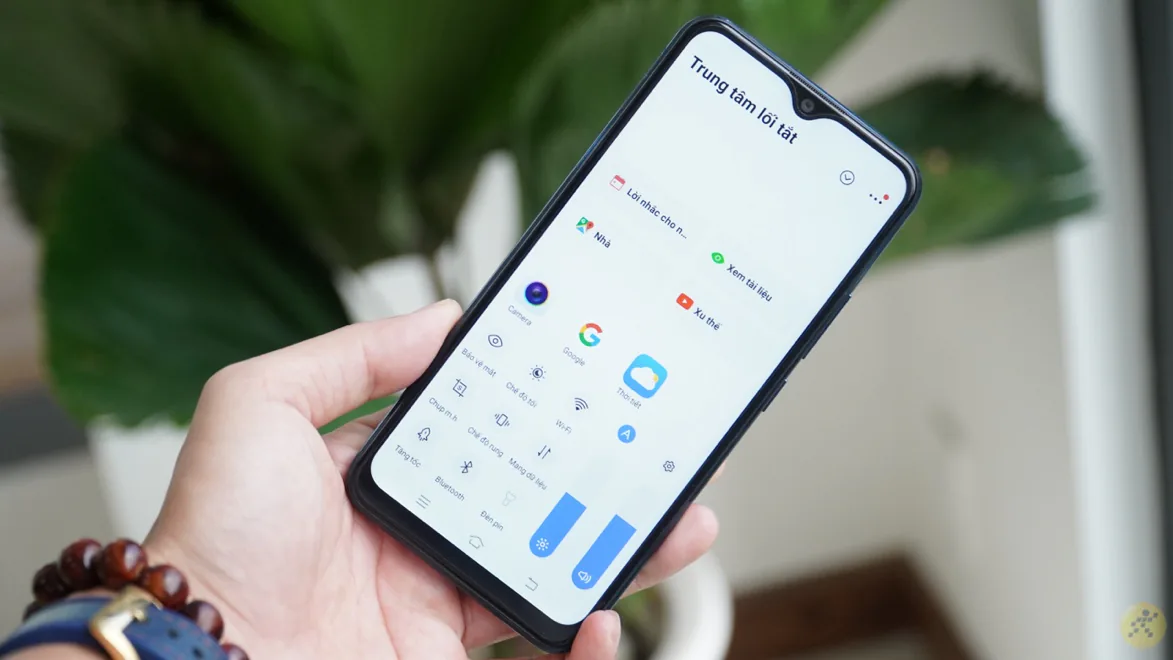 vivo U10 đang có HOT SALE giảm thêm 300,000đ đến ngày 16/12 độc quyền tại Thế Giới Di Động