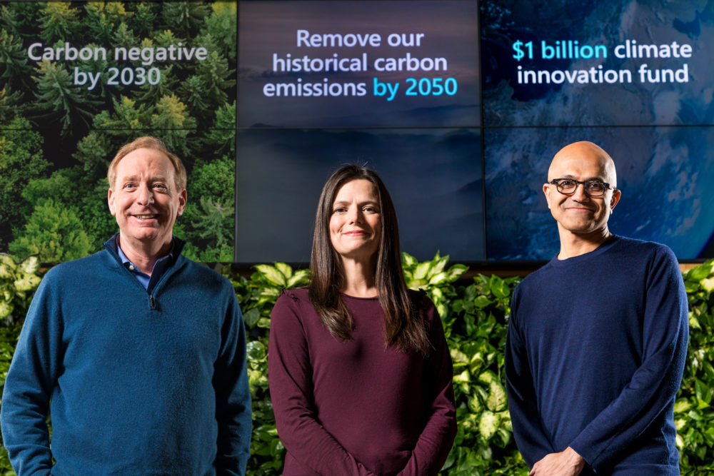 Microsoft cam kết “một dấu chân” carbon âm tính vào năm 2030