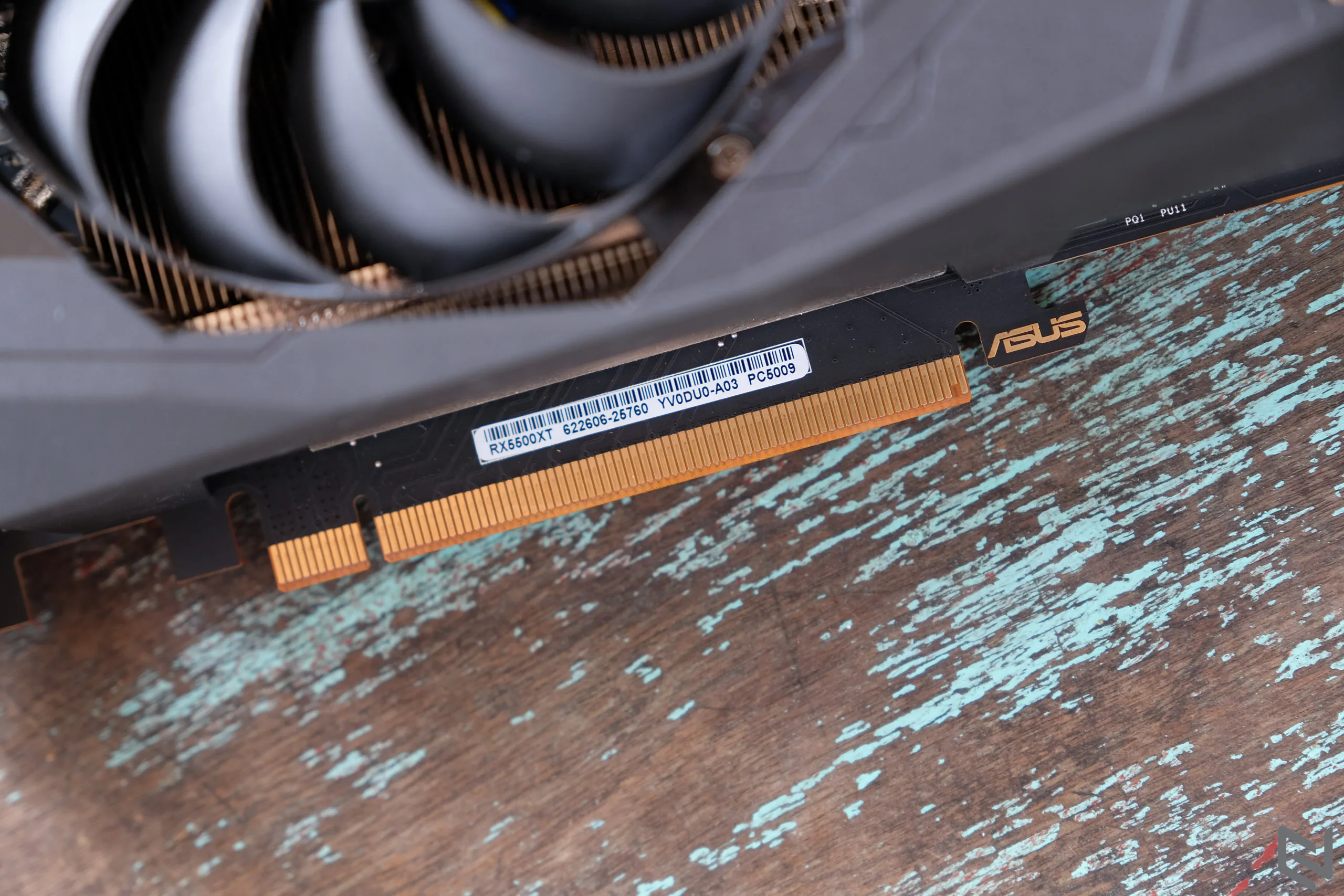 Trên tay ASUS ROG STRIX RX5500 XT O8G GAMING: Nhiều RAM hơn là lợi thế