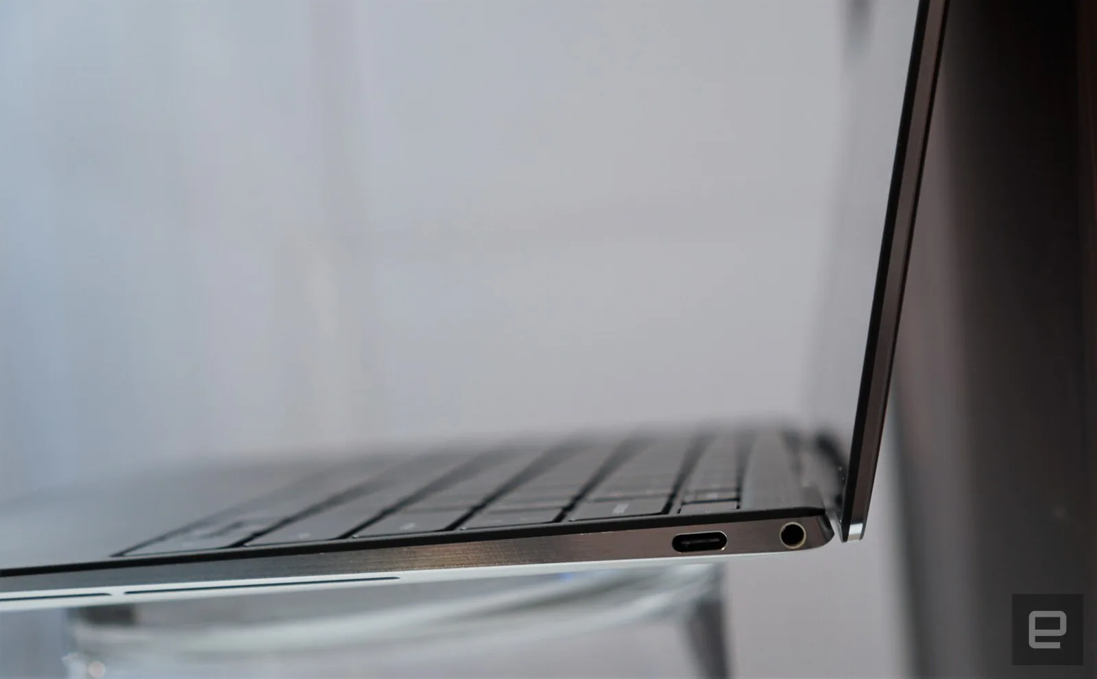 Dell ra mắt máy tính XPS 13 2020 mới đẹp hơn và thời thượng hơn
