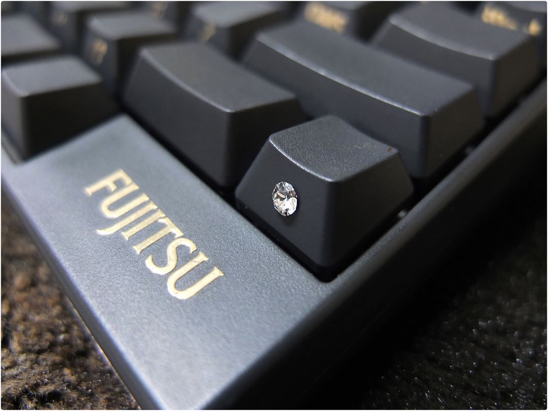 Fujitsu cập nhật bàn phím tên tuổi Happy Hacking Keyboard của mình với USB-C và Bluetooth