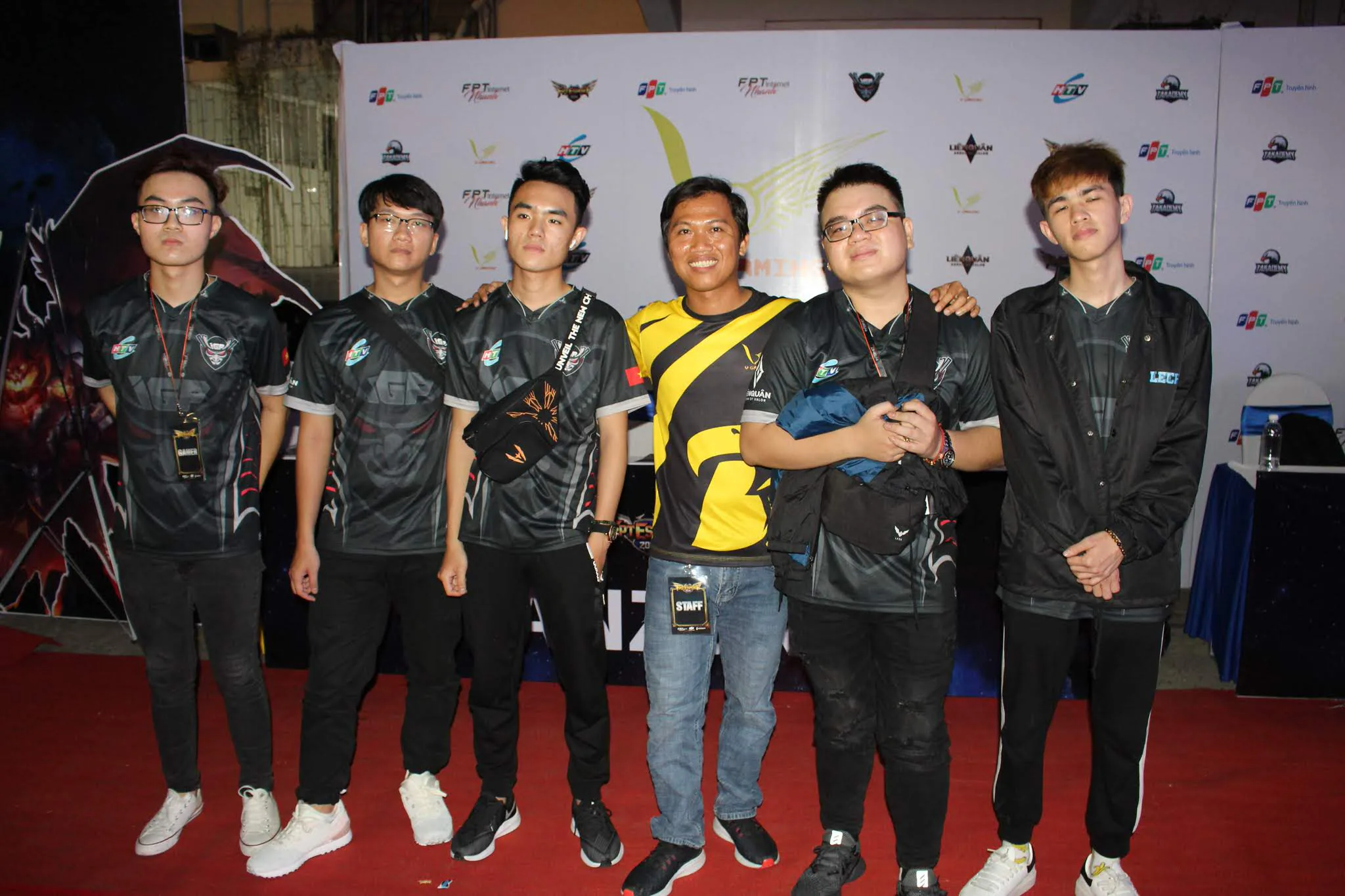 Chung kết FPT eSport Championship 2019 – Cúp vô địch gọi tên Takademy