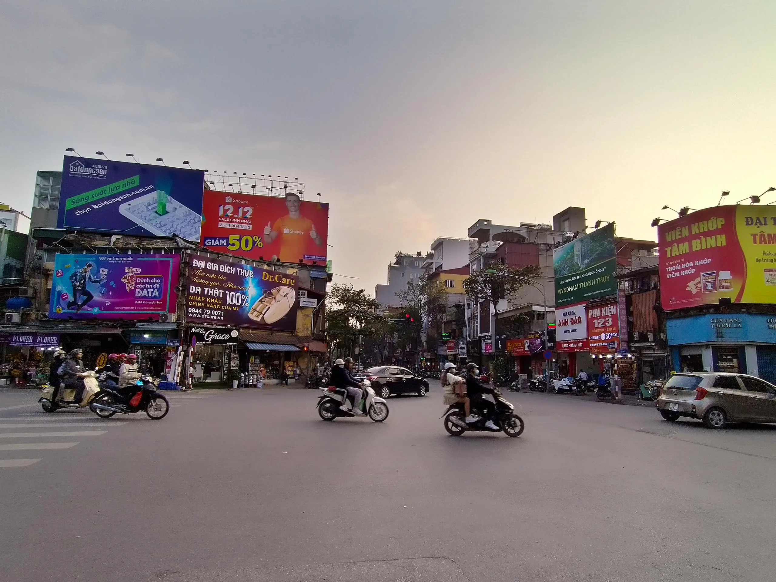 Chuyến đi cuối năm Hoà Bình - Ninh Bình - Hà Nội cùng Nokia 7.2: Nhiều ảnh đẹp và hoạt động ý nghĩa
