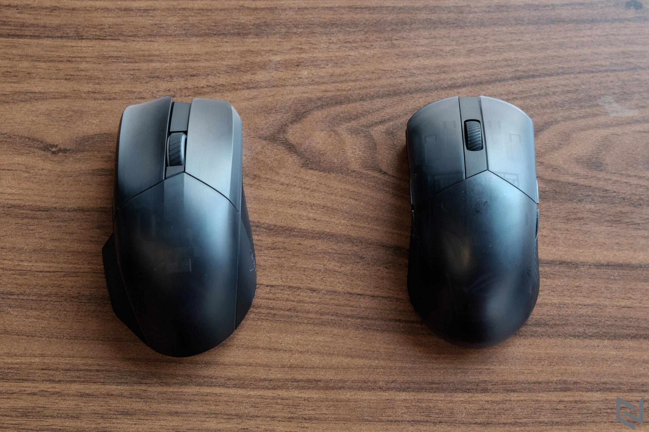 ASUS ROG Pugio 2 và ROG Chakram: Chuột không dây chơi game nào phù hợp với bạn?
