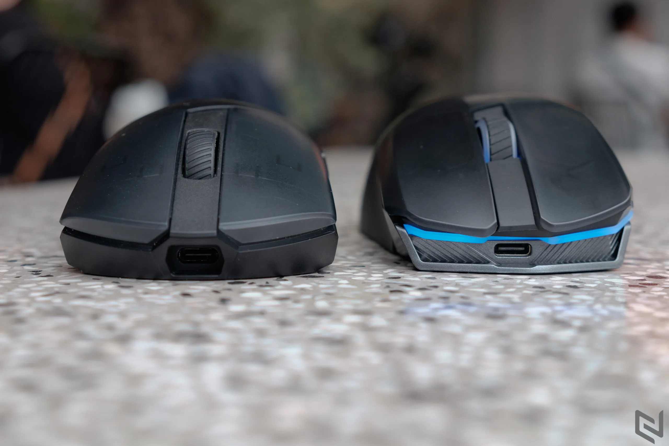 ASUS ROG Pugio 2 và ROG Chakram: Chuột không dây chơi game nào phù hợp với bạn?