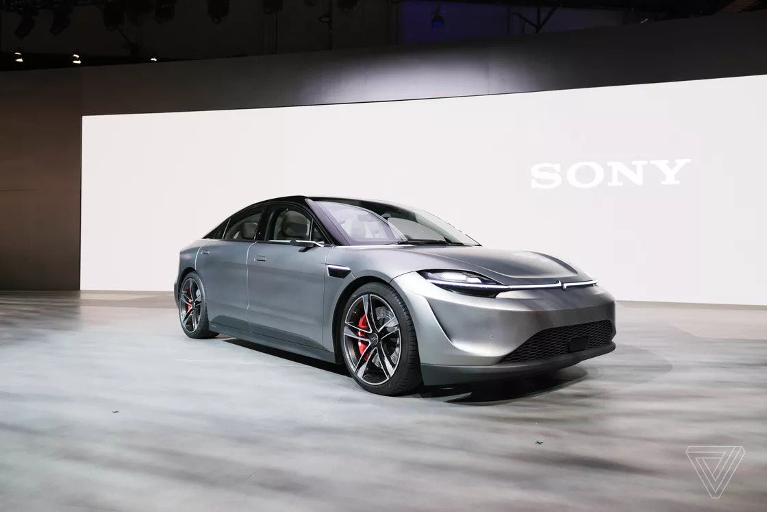 Sony bất ngờ giới thiệu concept xe điện Vision-S tại CES 2020