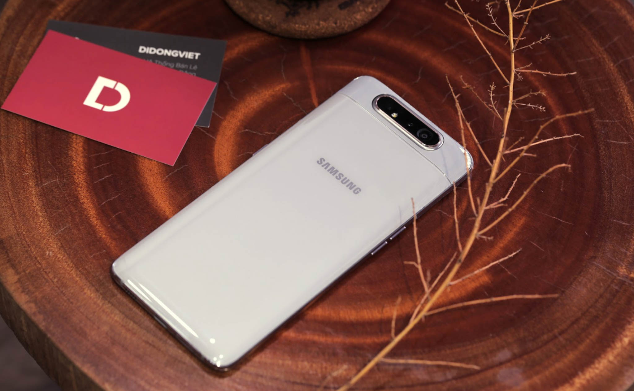 Samsung Galaxy A80 giảm đến gần 7 triệu đồng, số lượng ưu đãi có hạn