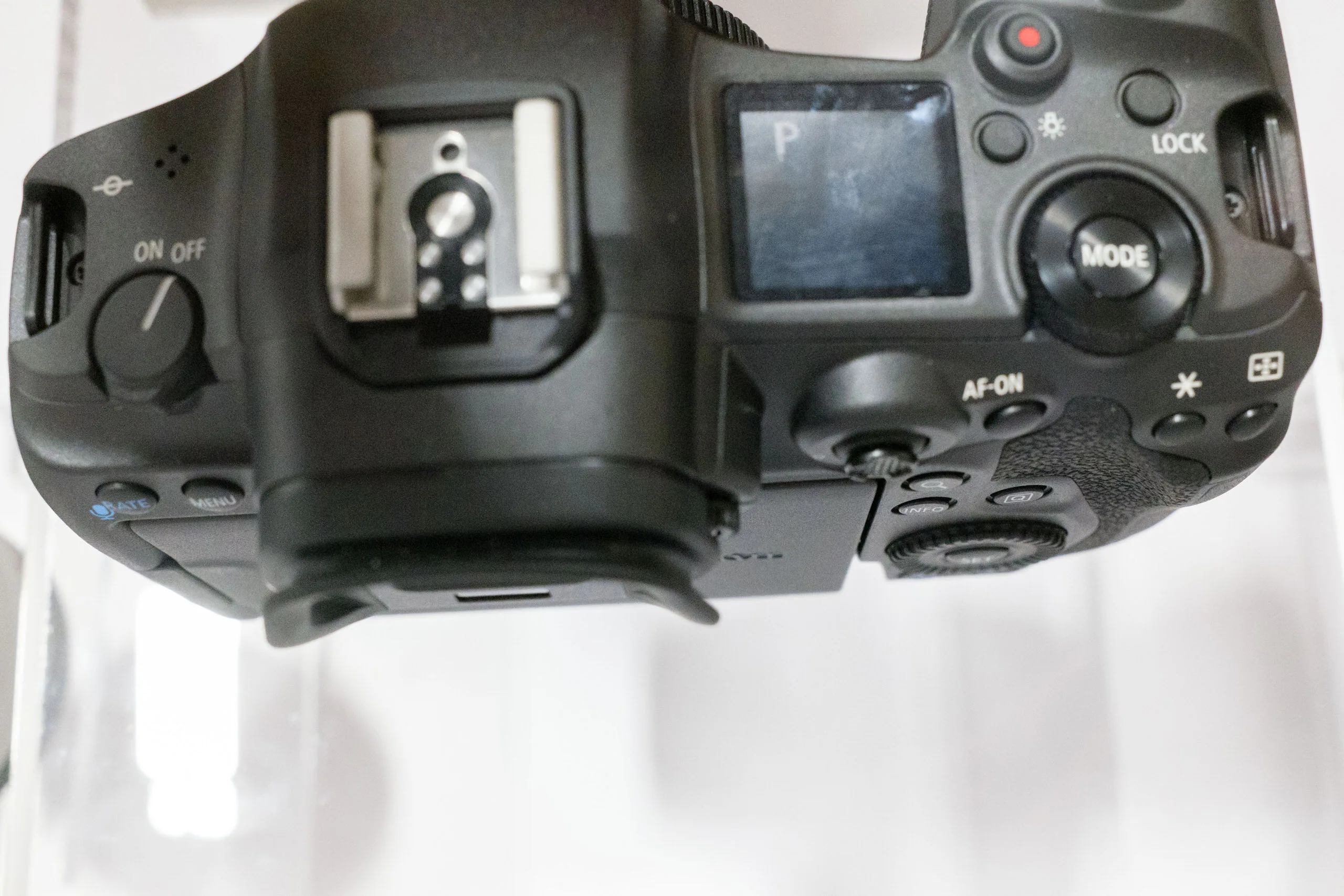 Canon trình diễn EOS R5 và ống kính RF 100-500mm tại sự kiện WPPI 2020