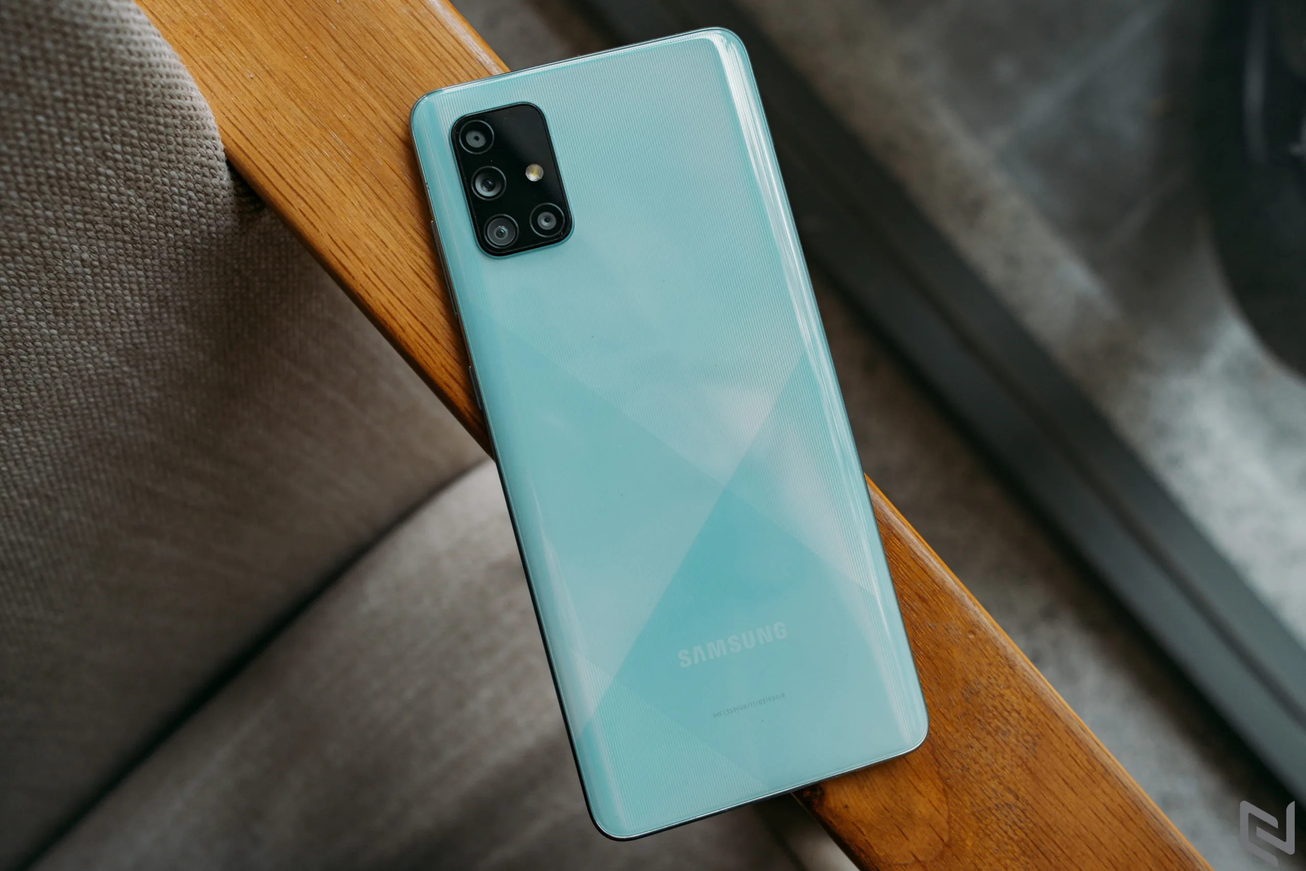 Đánh giá Samsung Galaxy A71: Camera ngon, hiệu năng đỉnh, giờ đã không còn ngán đối thủ nào