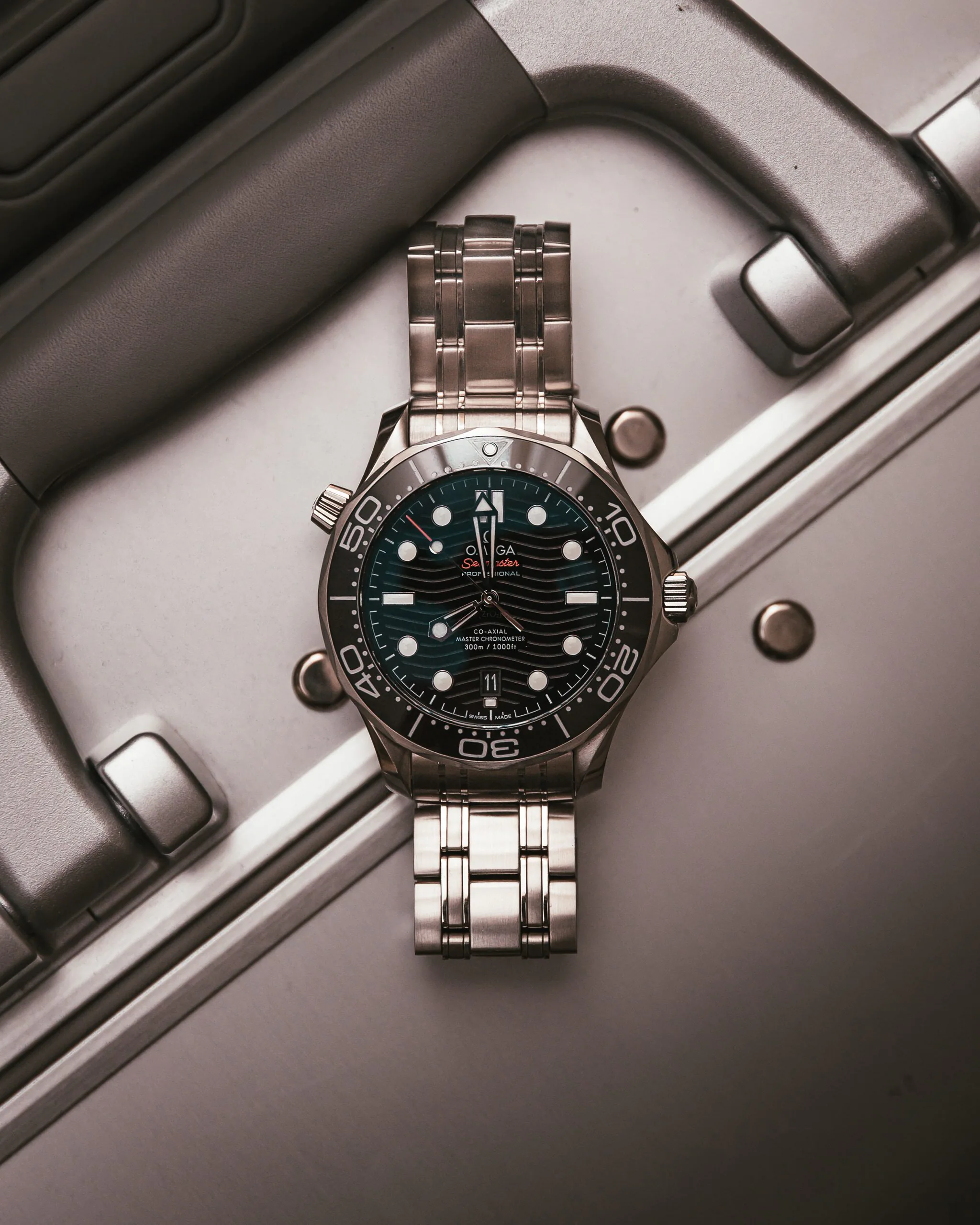 Hiện tại Apple đã bán nhiều đồng hồ hơn cả toàn bộ ngành công nghiệp đồng hồ Thụy Sĩ