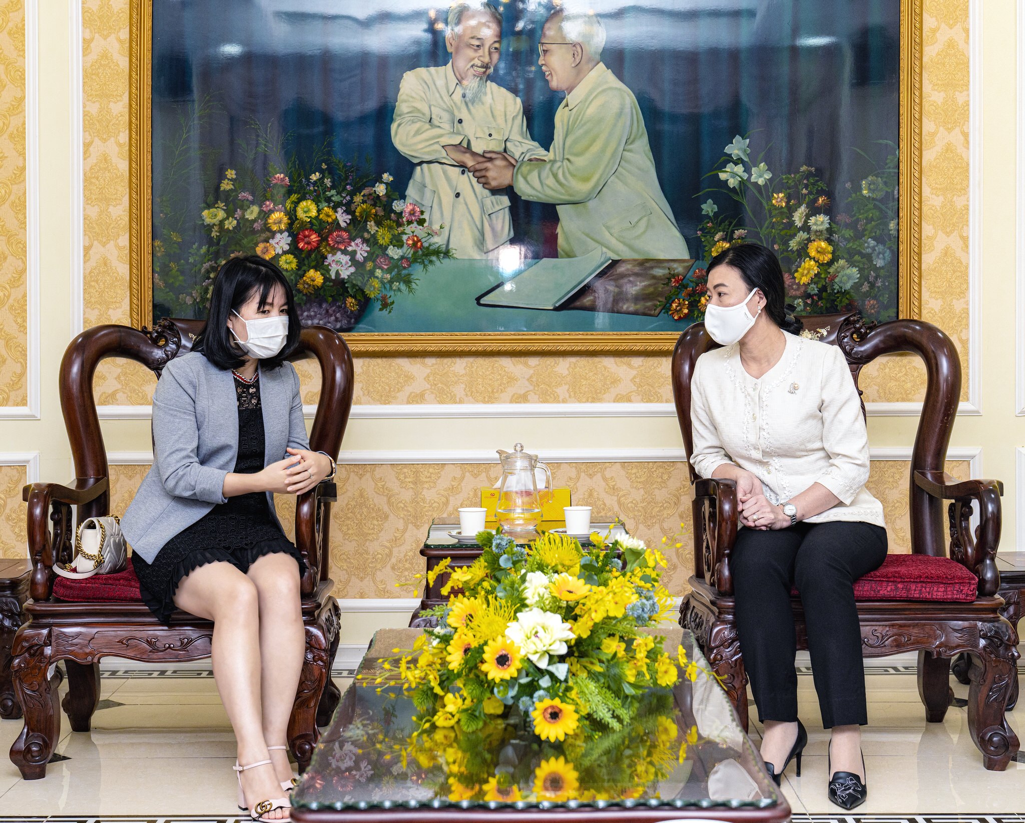 OPPO chung tay đóng góp 7 tỷ đồng cho Việt Nam chống dịch COVID-19 và 1 tỷ đồng ủng hộ bà con vùng hạn mặn