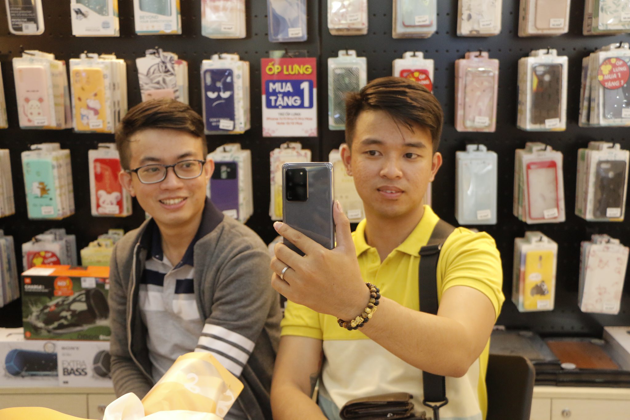 FPT Shop chính thức mở bán bộ ba Galaxy S20 series