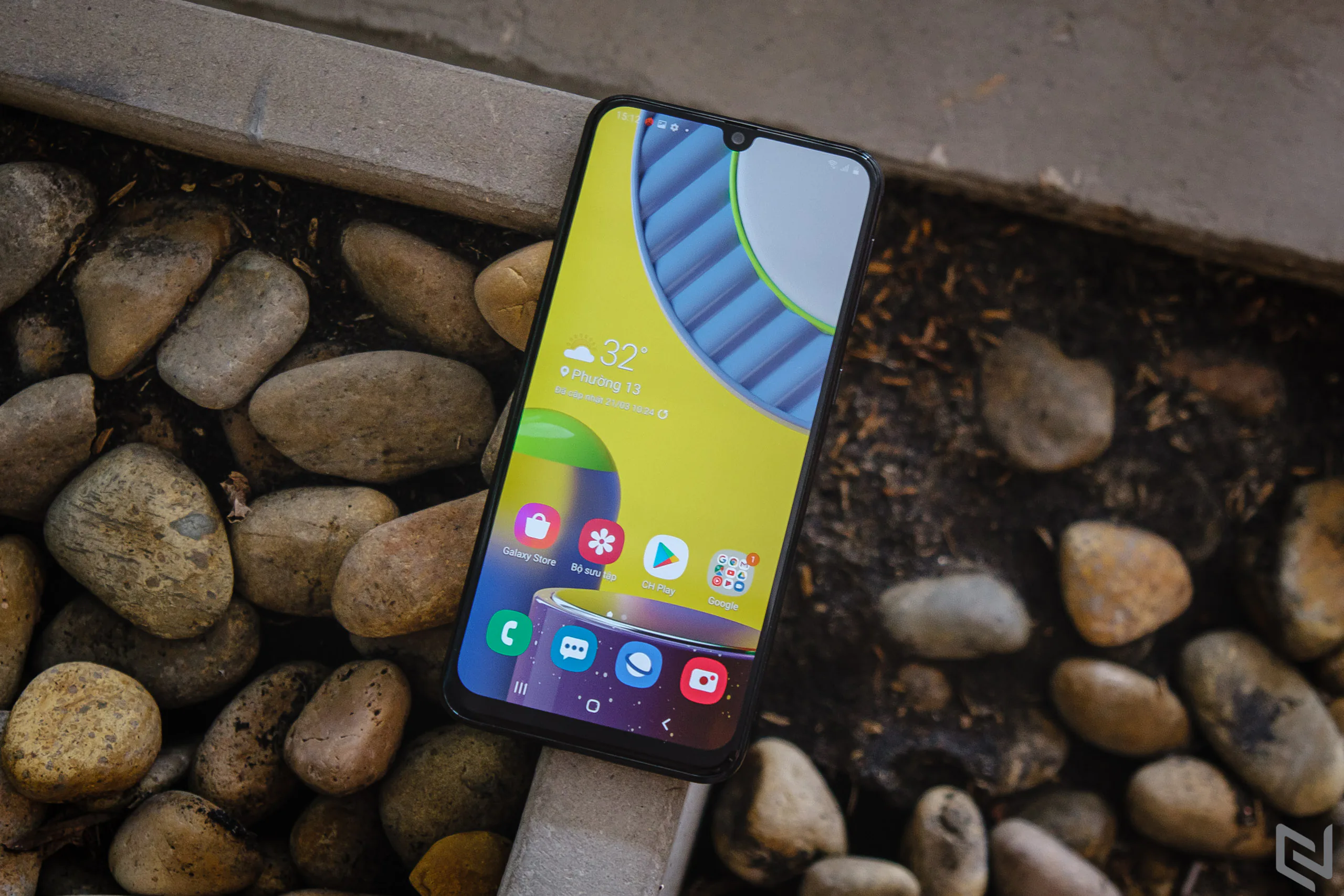 Mở hộp và đánh giá Galaxy M31: Có gì nổi bật ở siêu mãnh thú vừa trình làng của nhà Samsung?