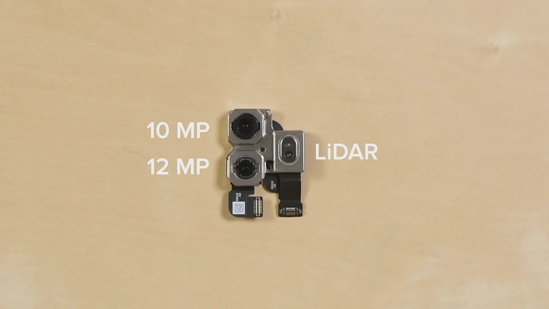 Cùng iFixit tháo tung iPad Pro với cảm biến LiDAR bên trong