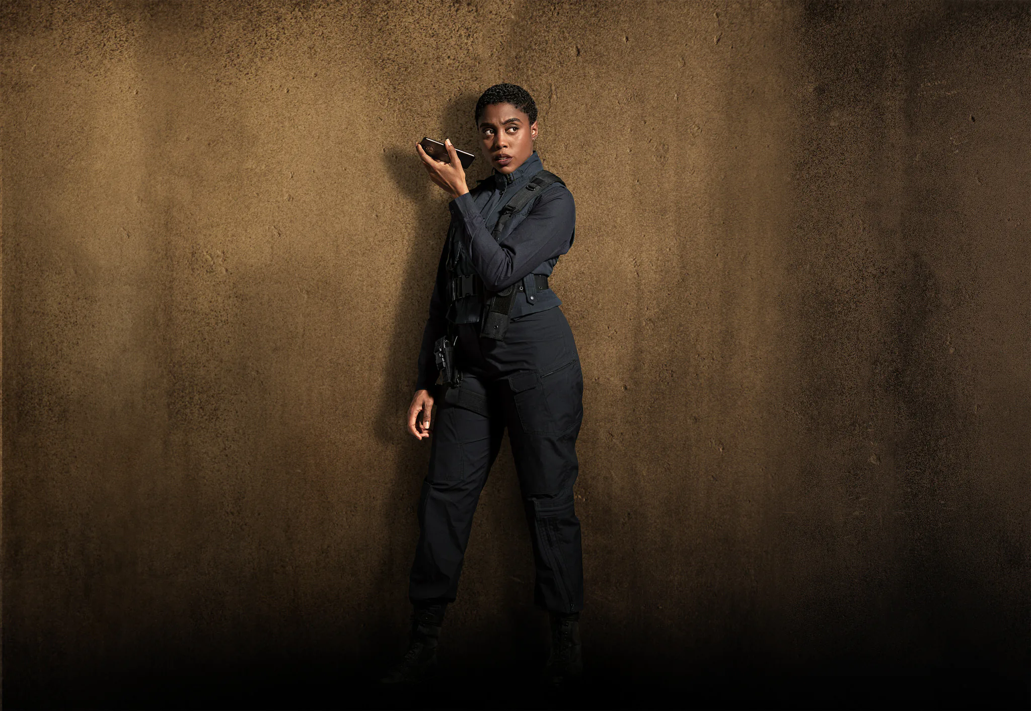 HMD Global công bố chiến dịch “No Time To Die” với sự xuất hiện của nữ diễn viên Lashana Lynch