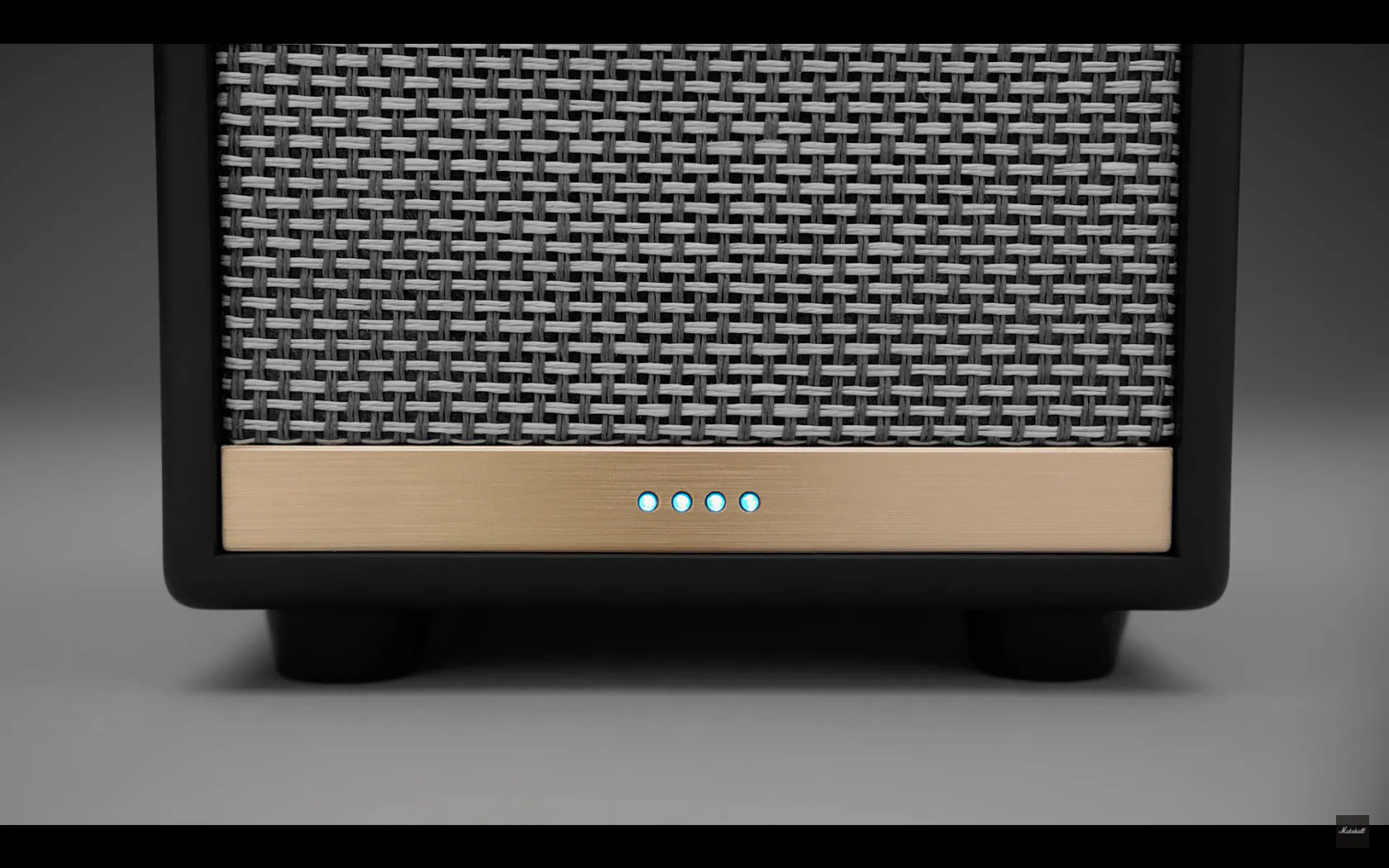 Marshall ra mắt loa thông minh với kiểu dáng cổ điển, tích hợp trợ lý ảo Alexa
