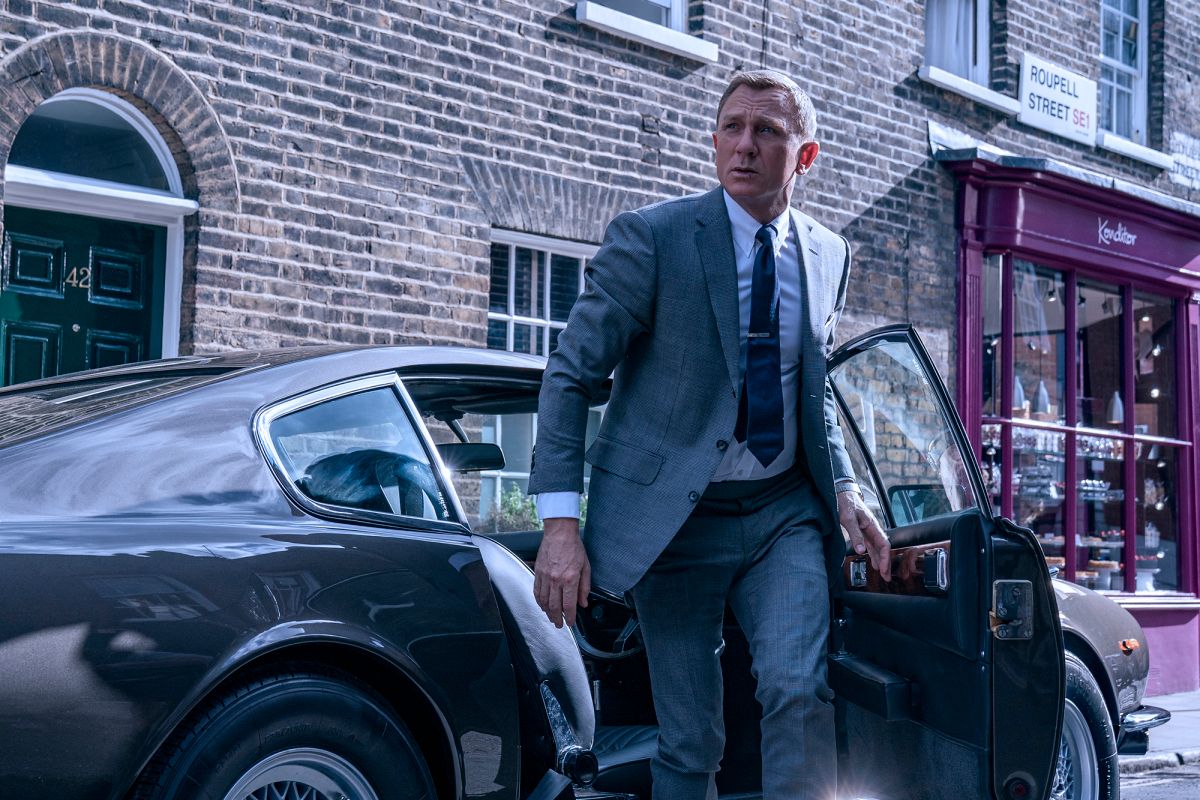 "Điệp viên 007" Daniel Craig suýt chút nữa đã trở thành thành viên hội Illuminati trong Doctor Strange 2