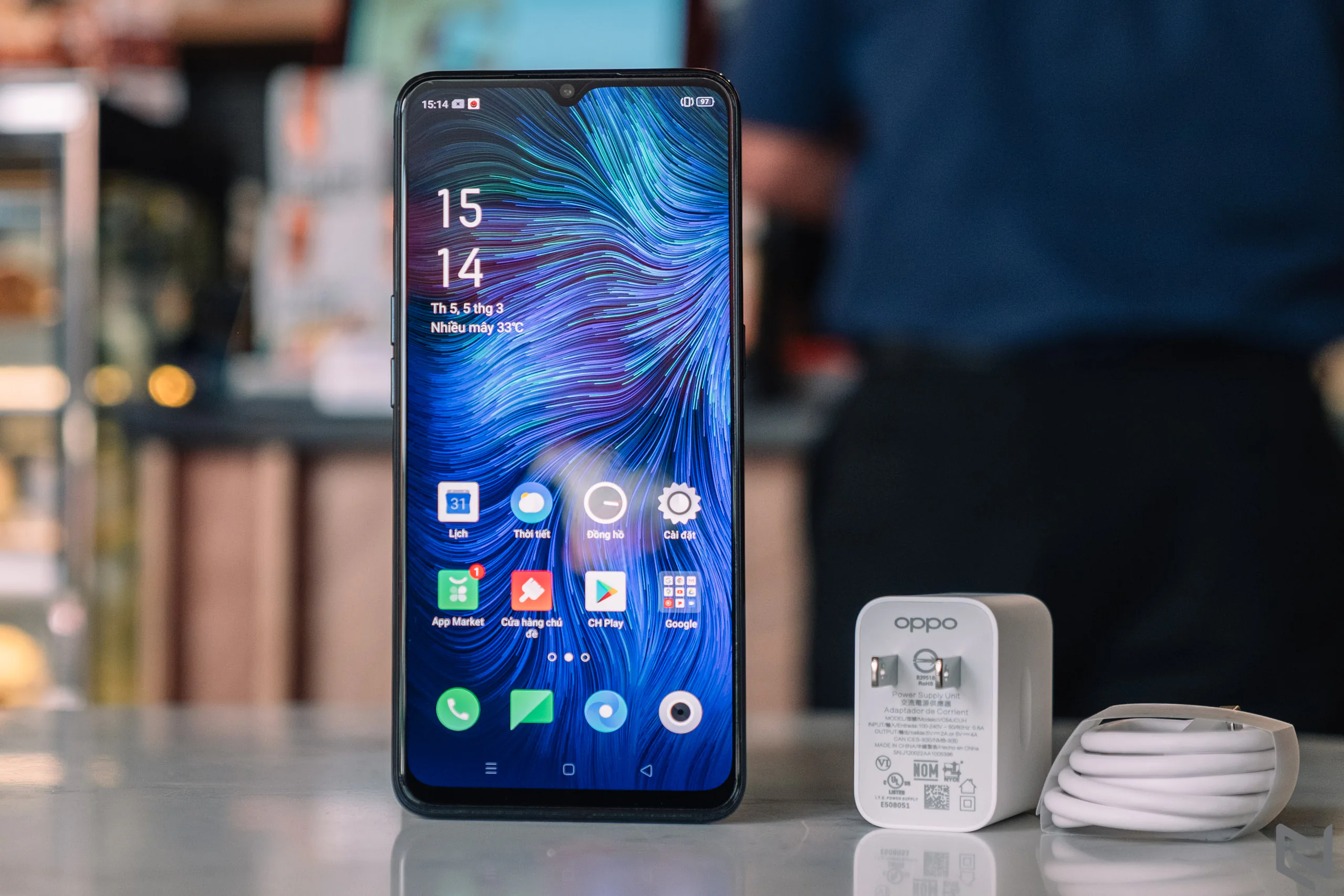 Trải nghiệm sạc nhanh VOOC 3.0 trên OPPO A91: Công nghệ sạc nhanh nhất và an toàn nhất từ OPPO