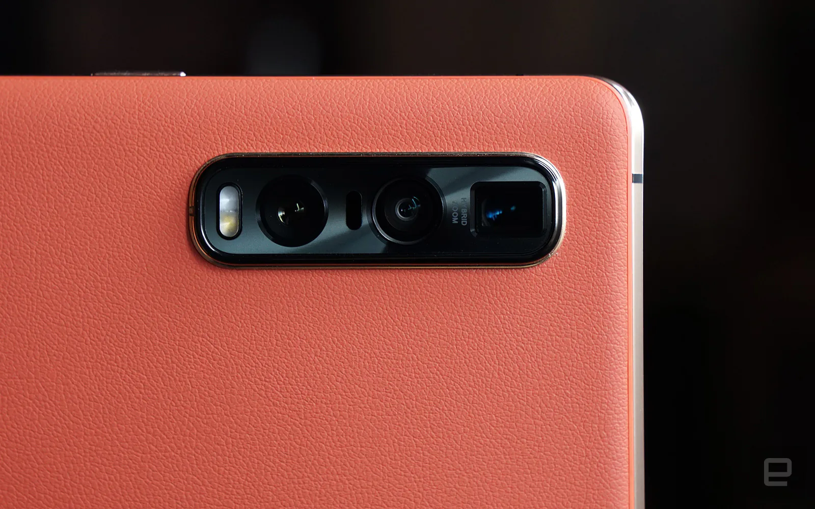 OPPO ra mắt Find X2 Pro với cấu hình khủng, màn hình 1440p 120Hz và camera tiềm vọng