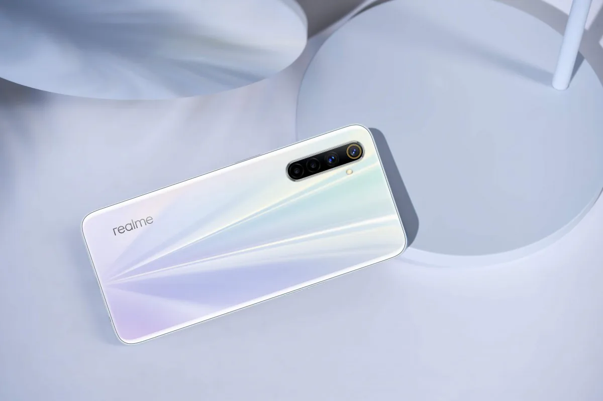 Realme 6 và Realme 6 Pro ra mắt với màn hình 90Hz, giá dưới 200 USD