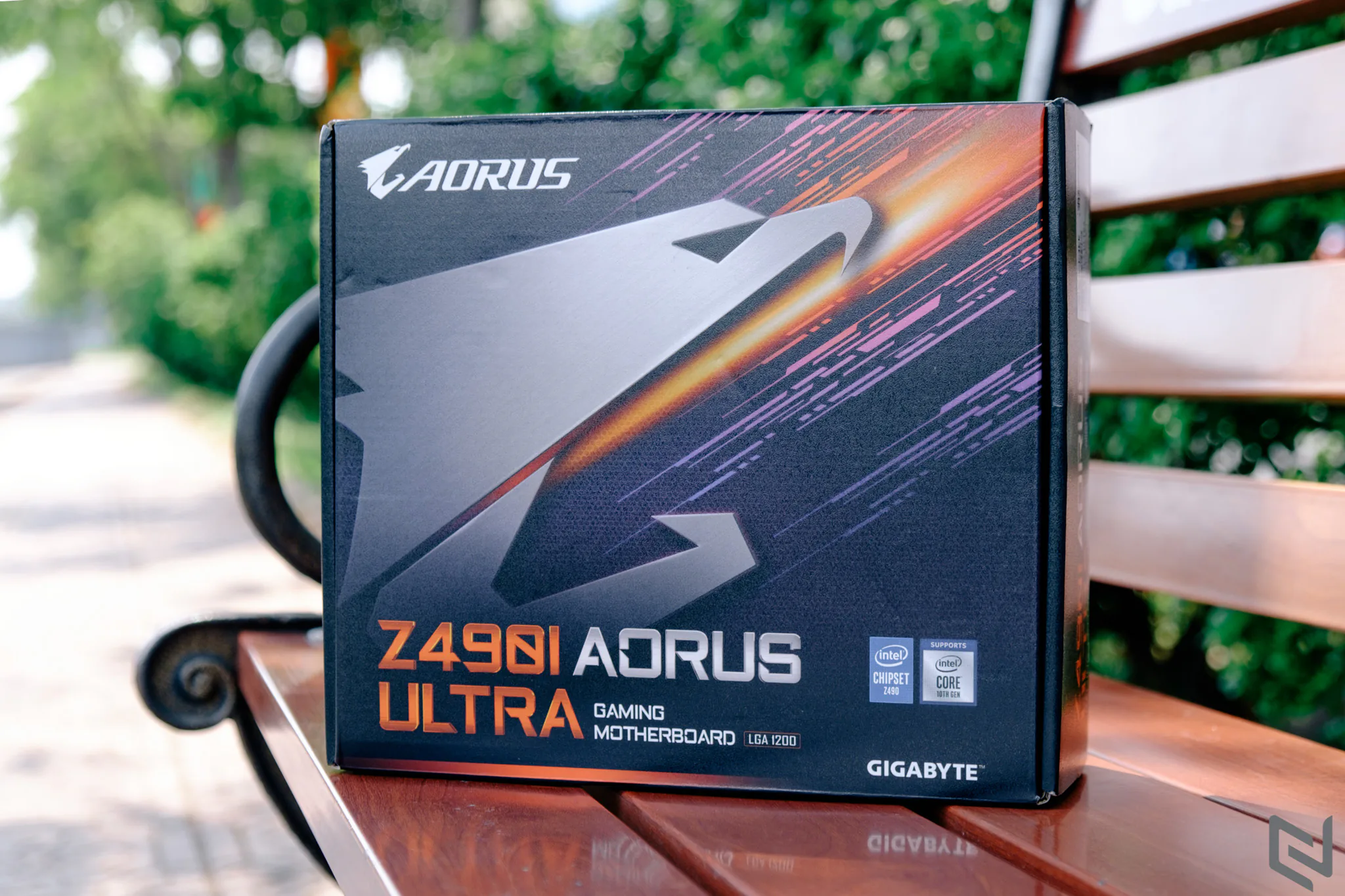 Mở hộp bo mạch GIGABYTE Z490I AORUS Ultra: Nhỏ nhưng có võ, hỗ trợ CPU thế hệ 10 mới nhất từ Intel