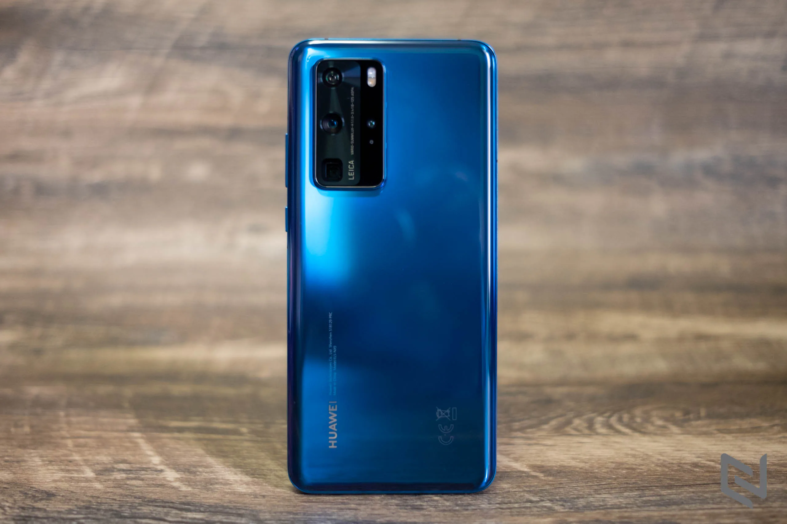 Trên tay và đánh giá nhanh Huawei P40 Pro: Hoàn thiện cao cấp, hiệu năng mạnh mẽ cùng 4 camera Leica đáng gờm