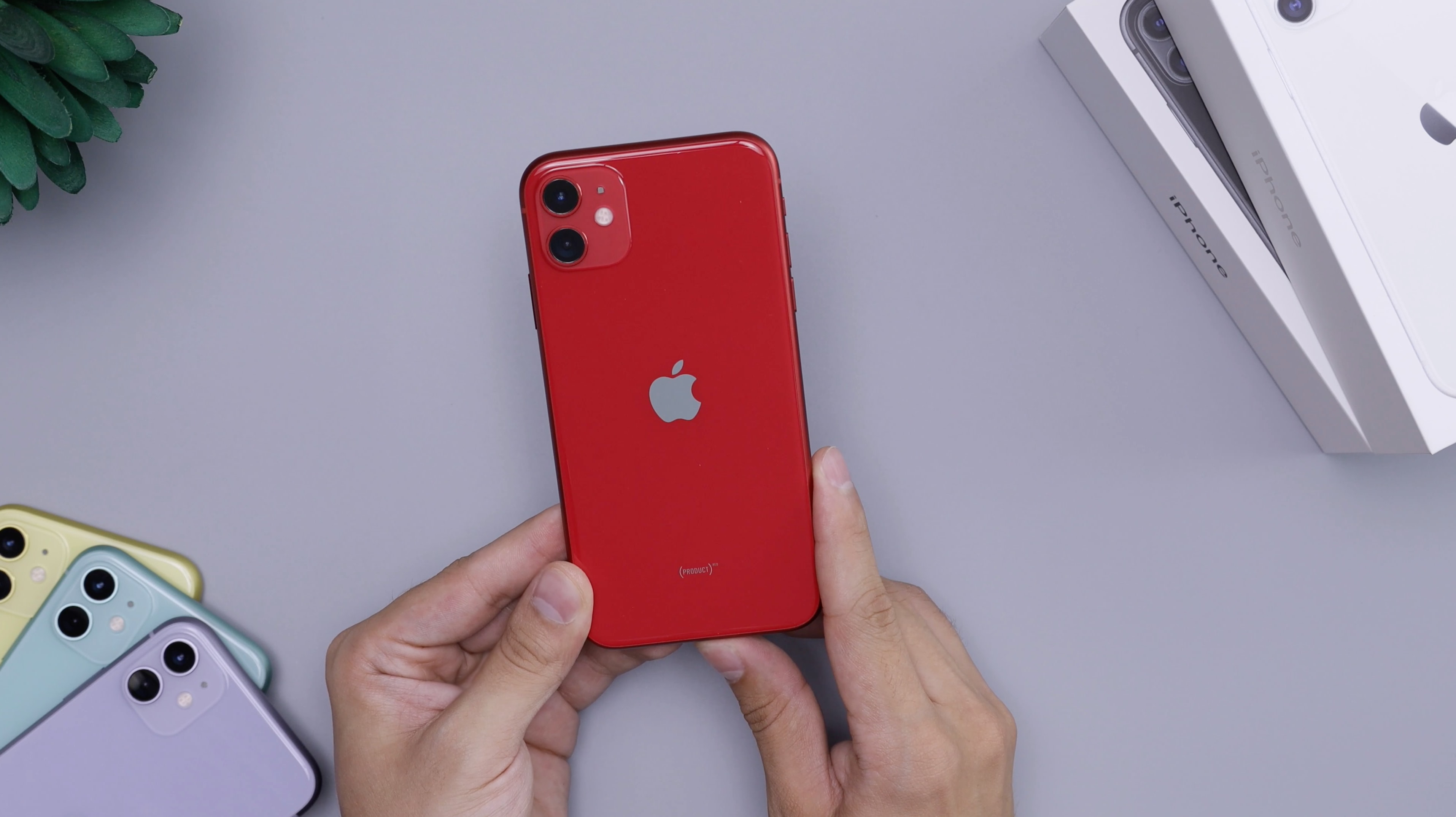 Apple quyên góp tiền từ việc bán sản phẩm Product (RED) cho các nỗ lực ngăn chặn COVID-19