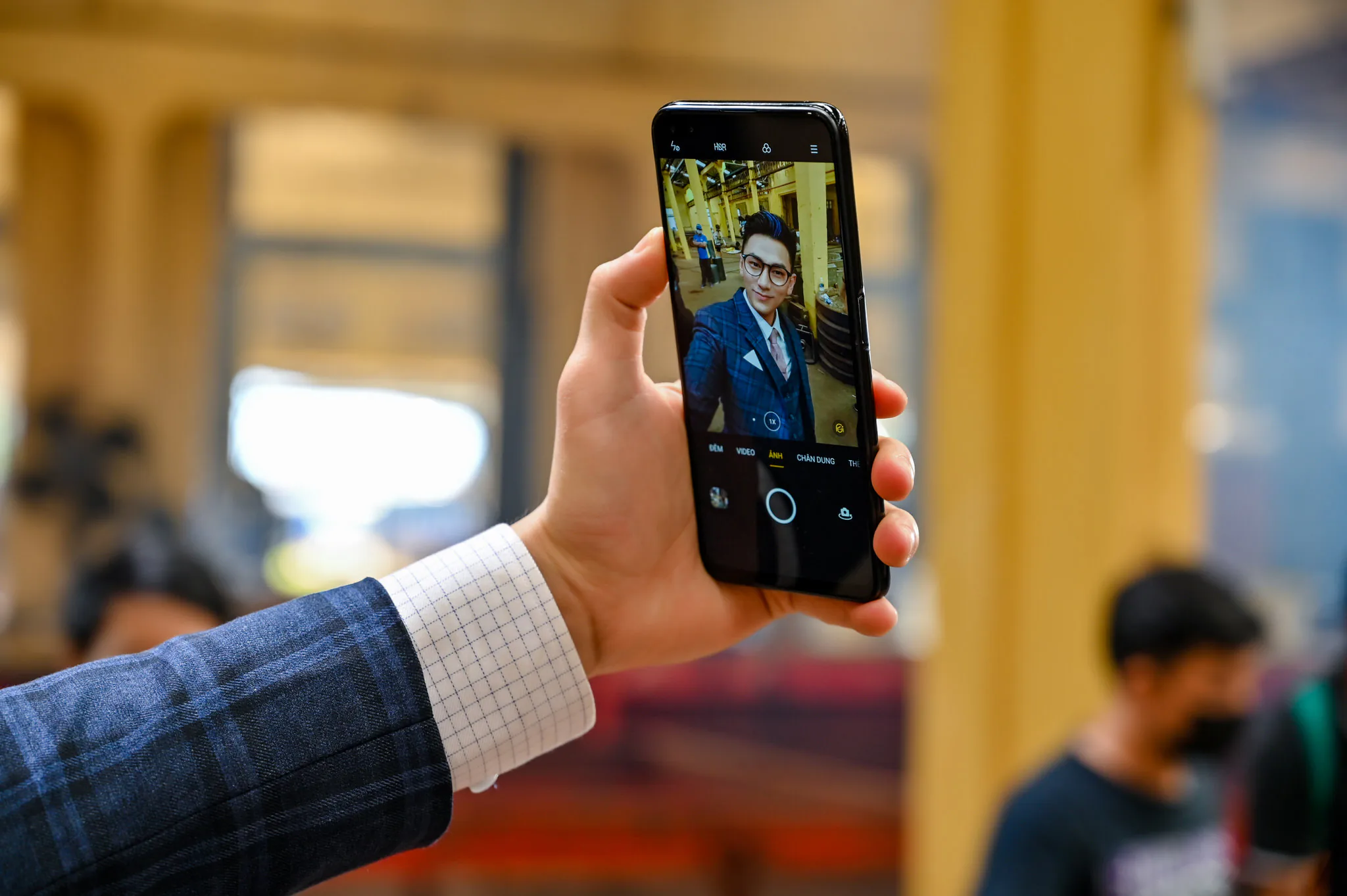 Realme chính thức ra mắt bộ đôi Realme 6 & 6 Pro cùng chương trình flash sales hấp dẫn từ 17-19/04/2020