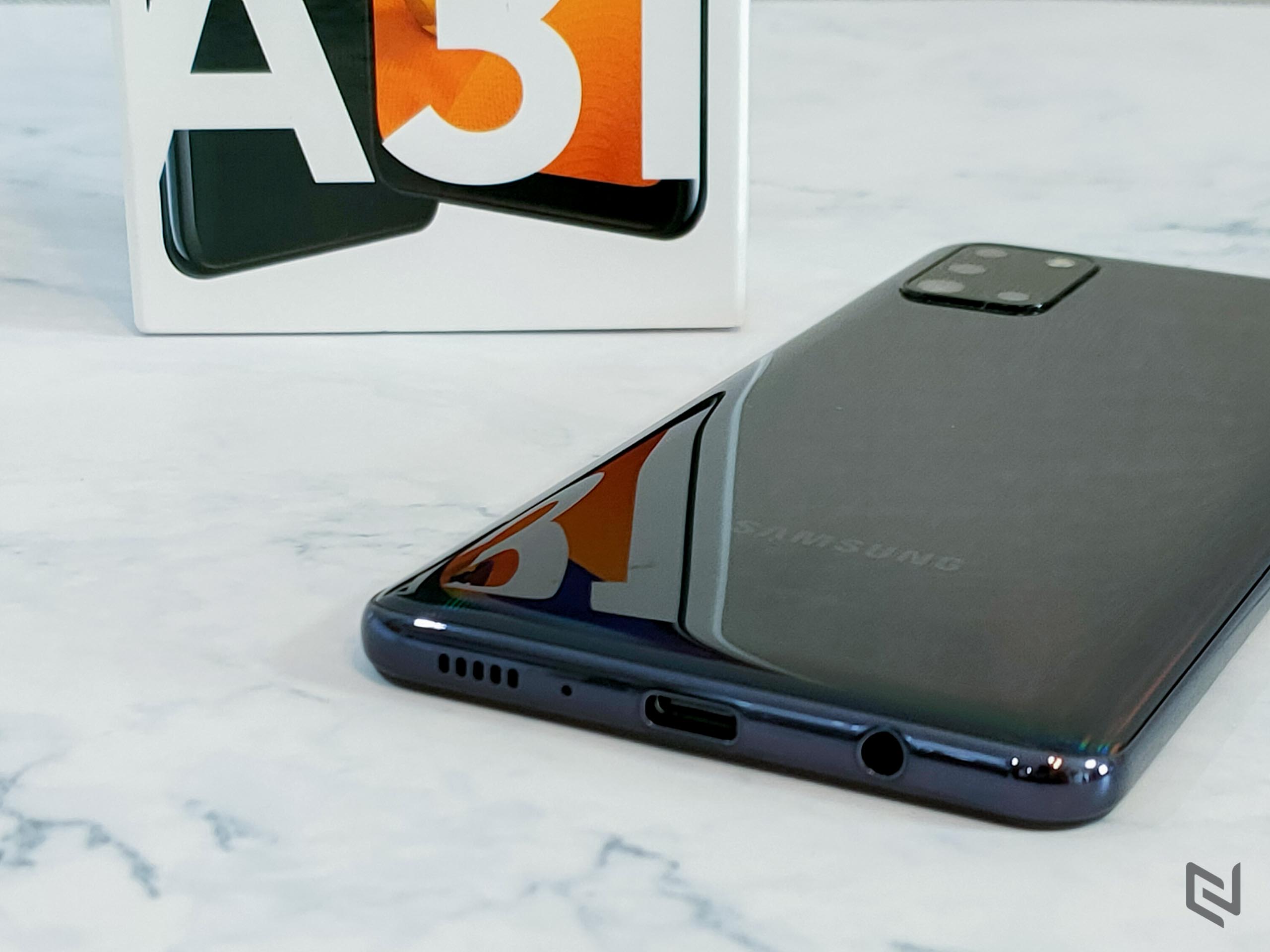 Mở hộp và đánh giá nhanh Galaxy A31: Pin khủng, 4 camera đa năng, hiệu năng khá