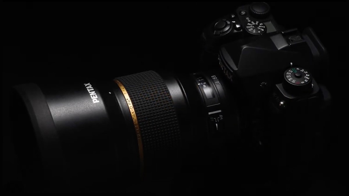 Ricoh giới thiệu flagship DLSR Pentax APS-C mới cùng các ống kính D FA 21mm Limited, DA 16-50mm F2.8 và D FA* 85mm F1.4
