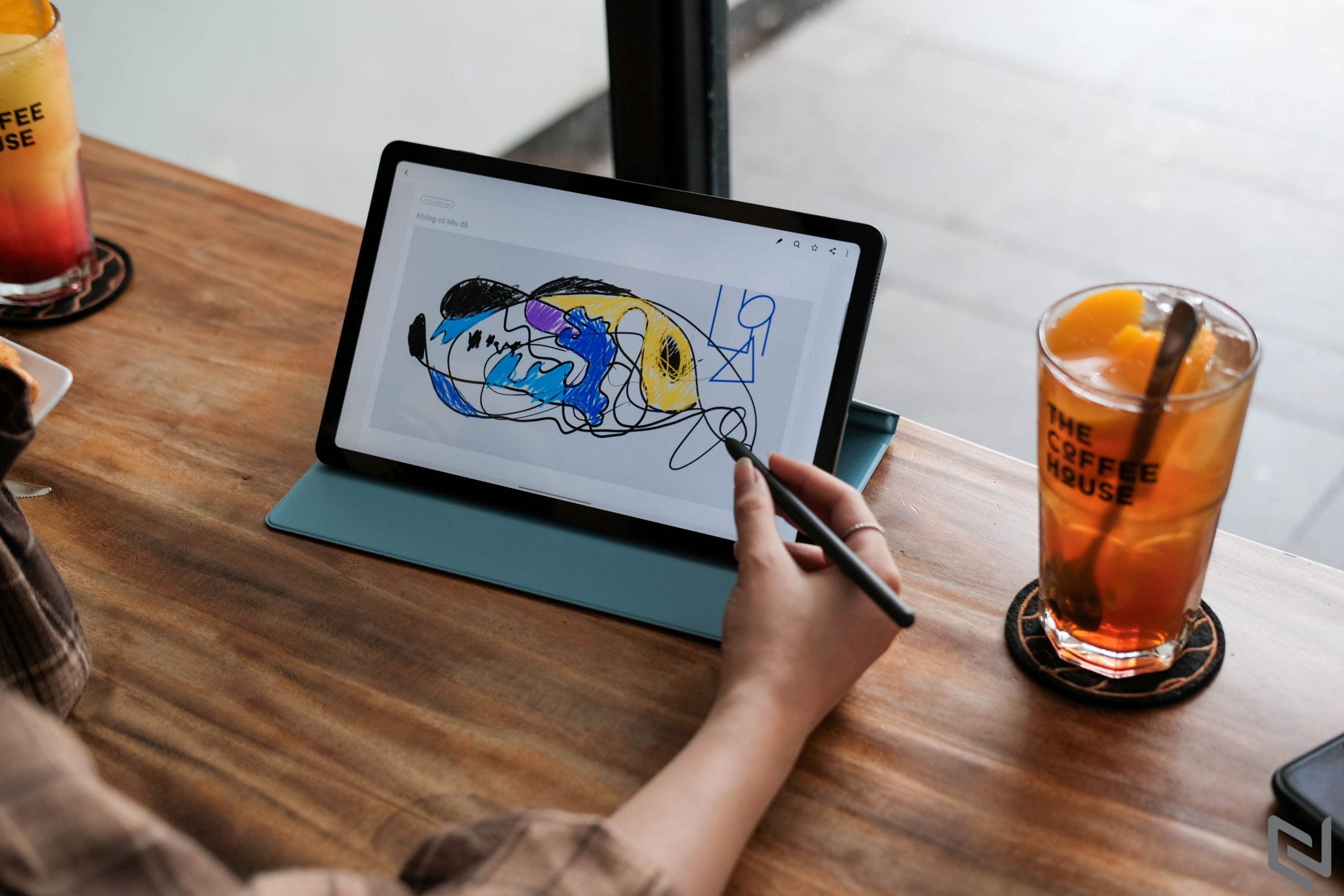 Trải nghiệm Galaxy Tab S6 Lite: Màn hình là điểm nhấn, bút S Pen đem đến trải nghiệm khác biệt