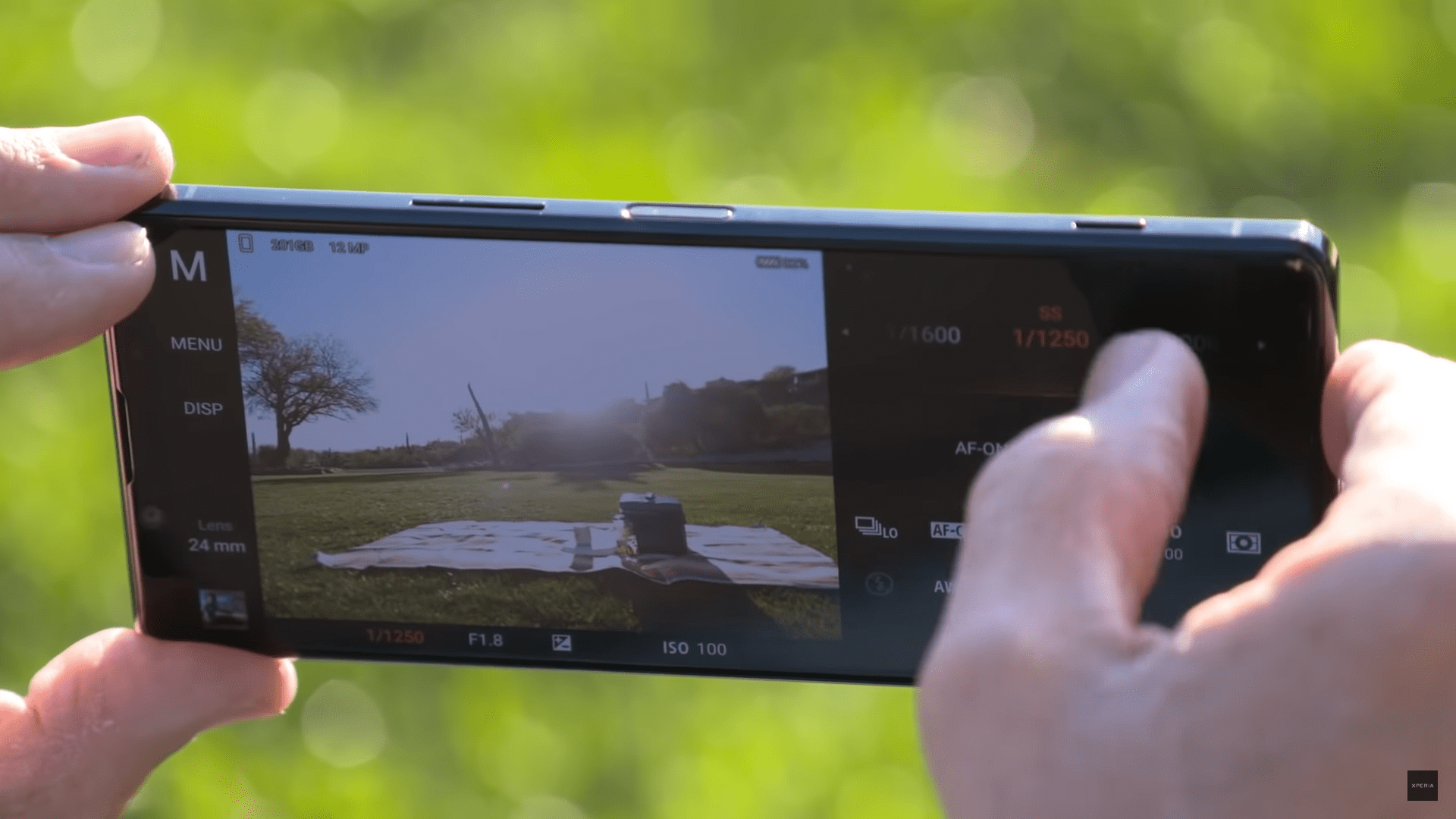 Sony tung video nhiếp ảnh gia chuyên nghiệp trải nghiệm các tính năng của camera trên chiếc Xperia 1 II