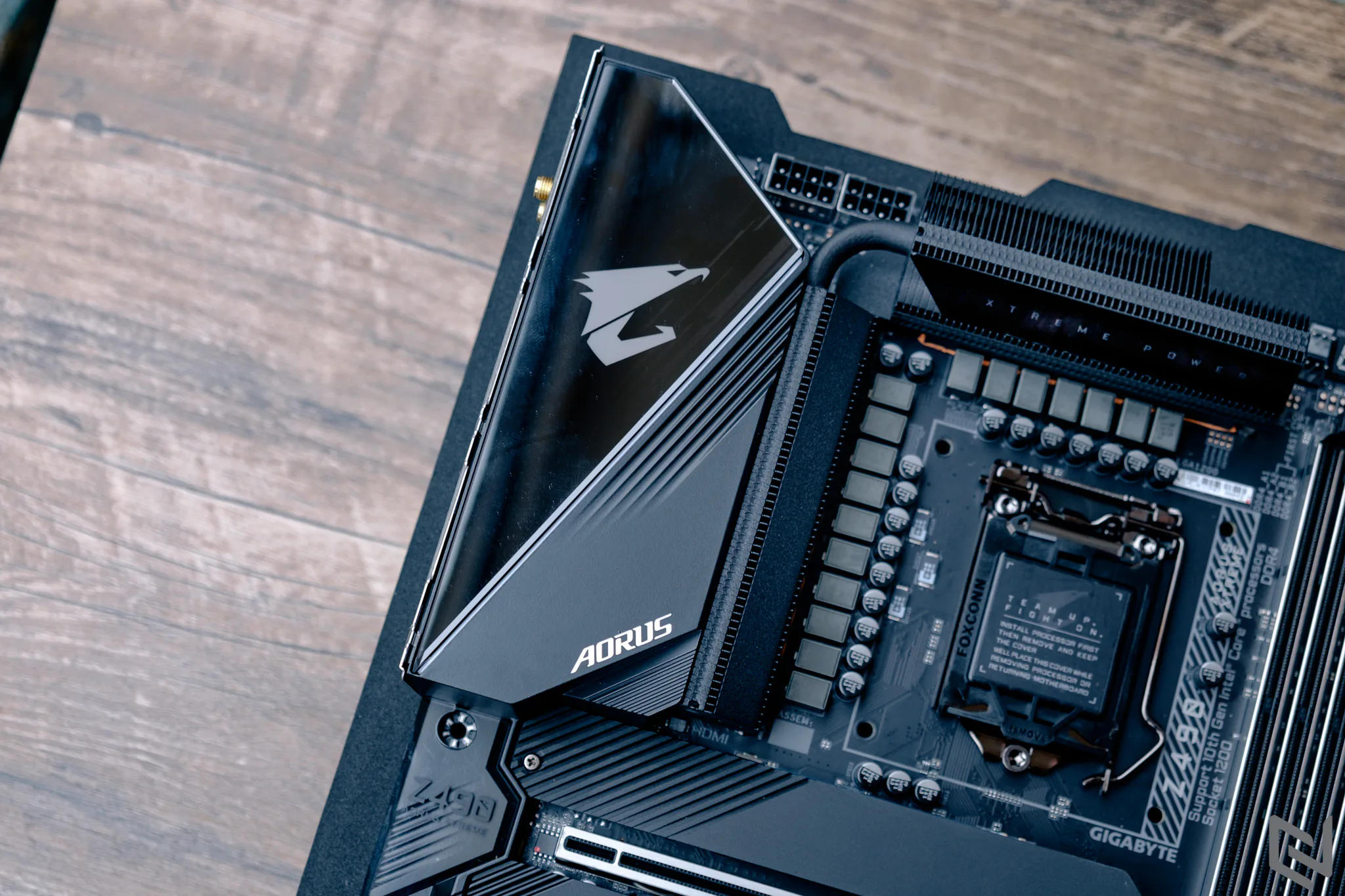 GIGABYTE ra mắt bo mạch chủ Z490 AORUS, pha nguồn digital lên đến 16 pha, 90 ampe mỗi pha cho Intel Core thế hệ thứ 10