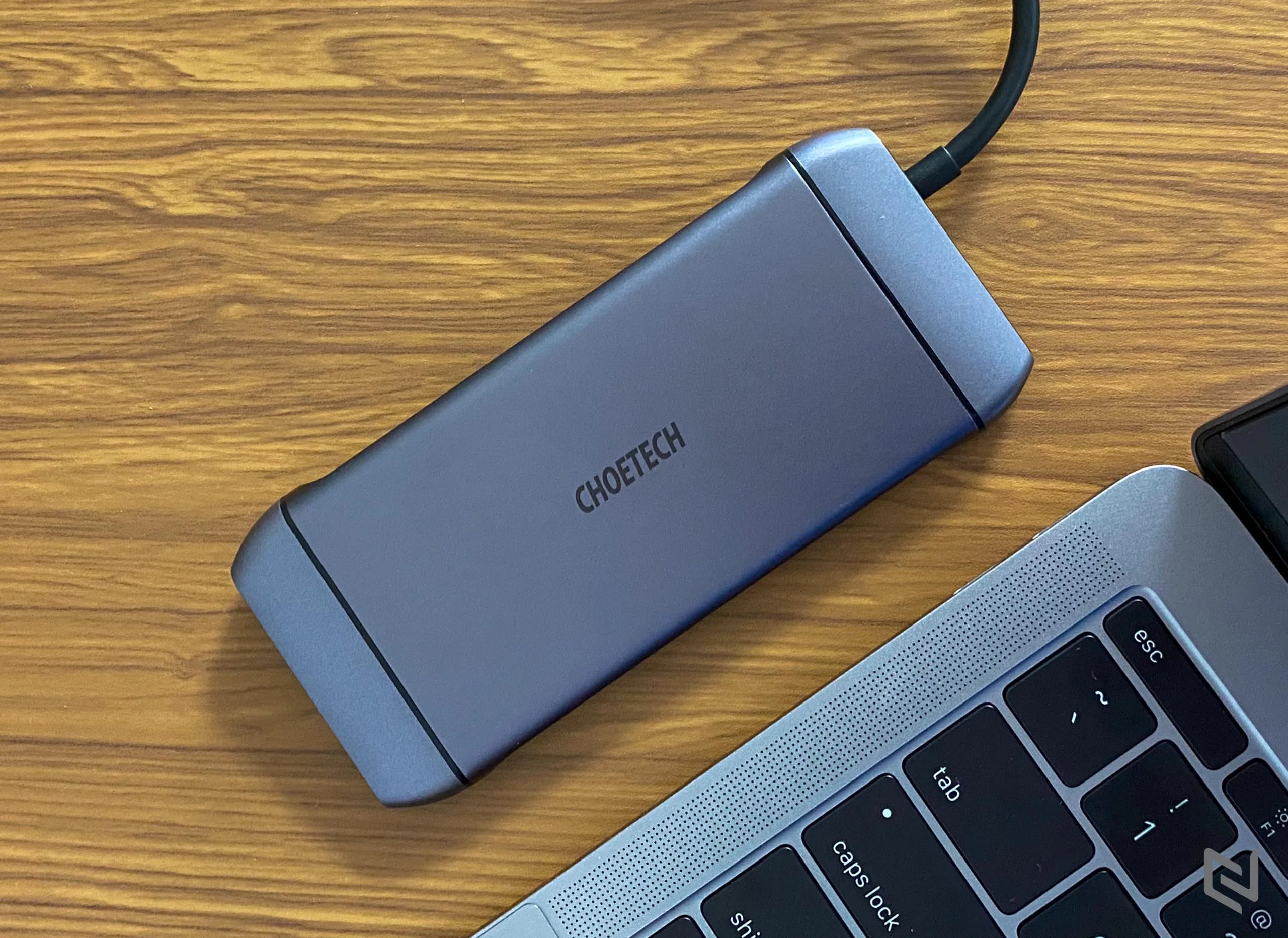Trên tay hub chuyển đổi Choetech 9 in 1 USB-C Multiport Adapter: Đủ cổng cho mọi nhu cầu, giá mềm