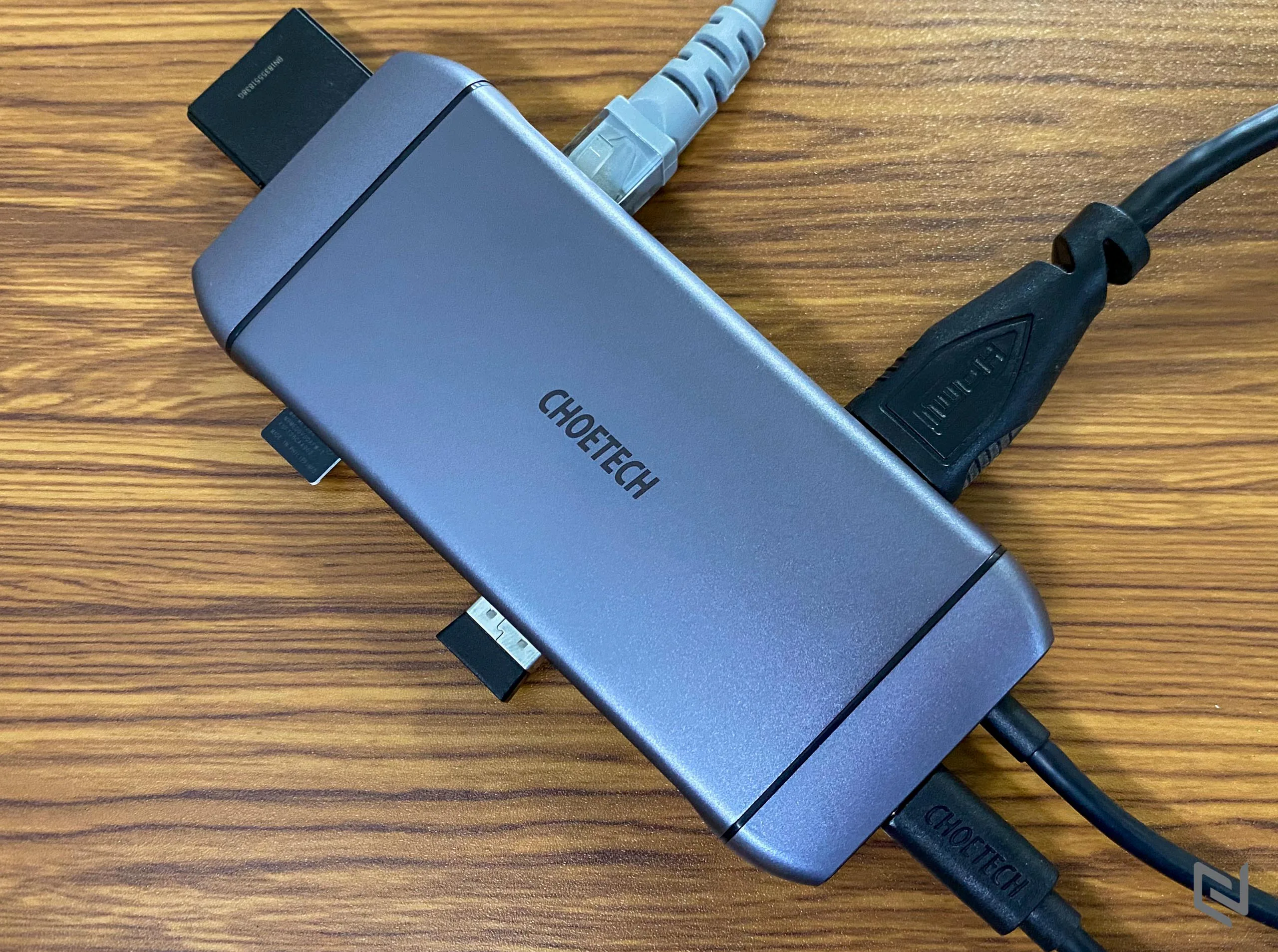 Trên tay hub chuyển đổi Choetech 9 in 1 USB-C Multiport Adapter: Đủ cổng cho mọi nhu cầu, giá mềm