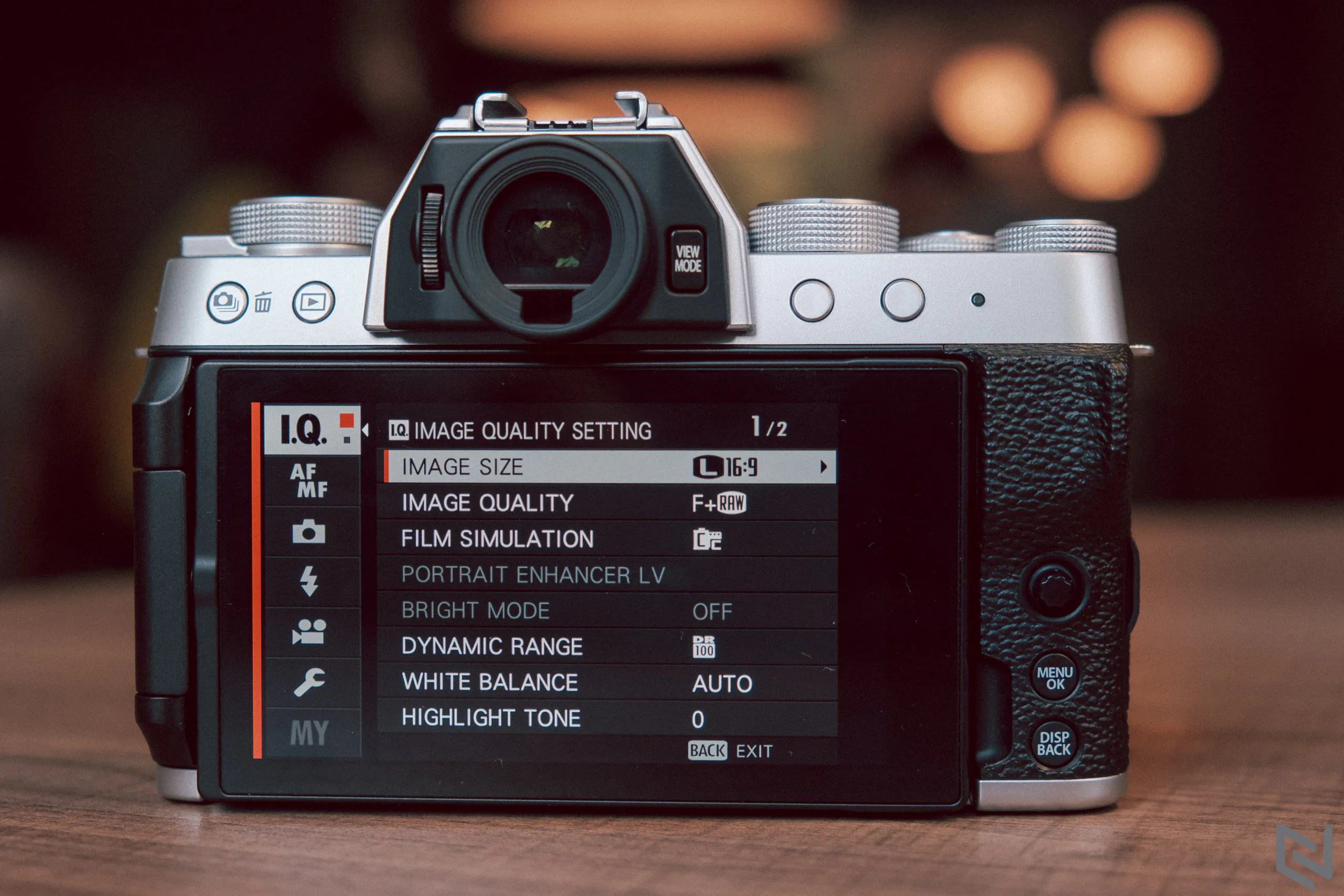 Trải nghiệm máy ảnh Fujifilm X-T200: Gọn nhẹ, cảm ứng tiện lợi, chất ảnh đáng khen, giúp người dùng mới làm quen nhanh hơn